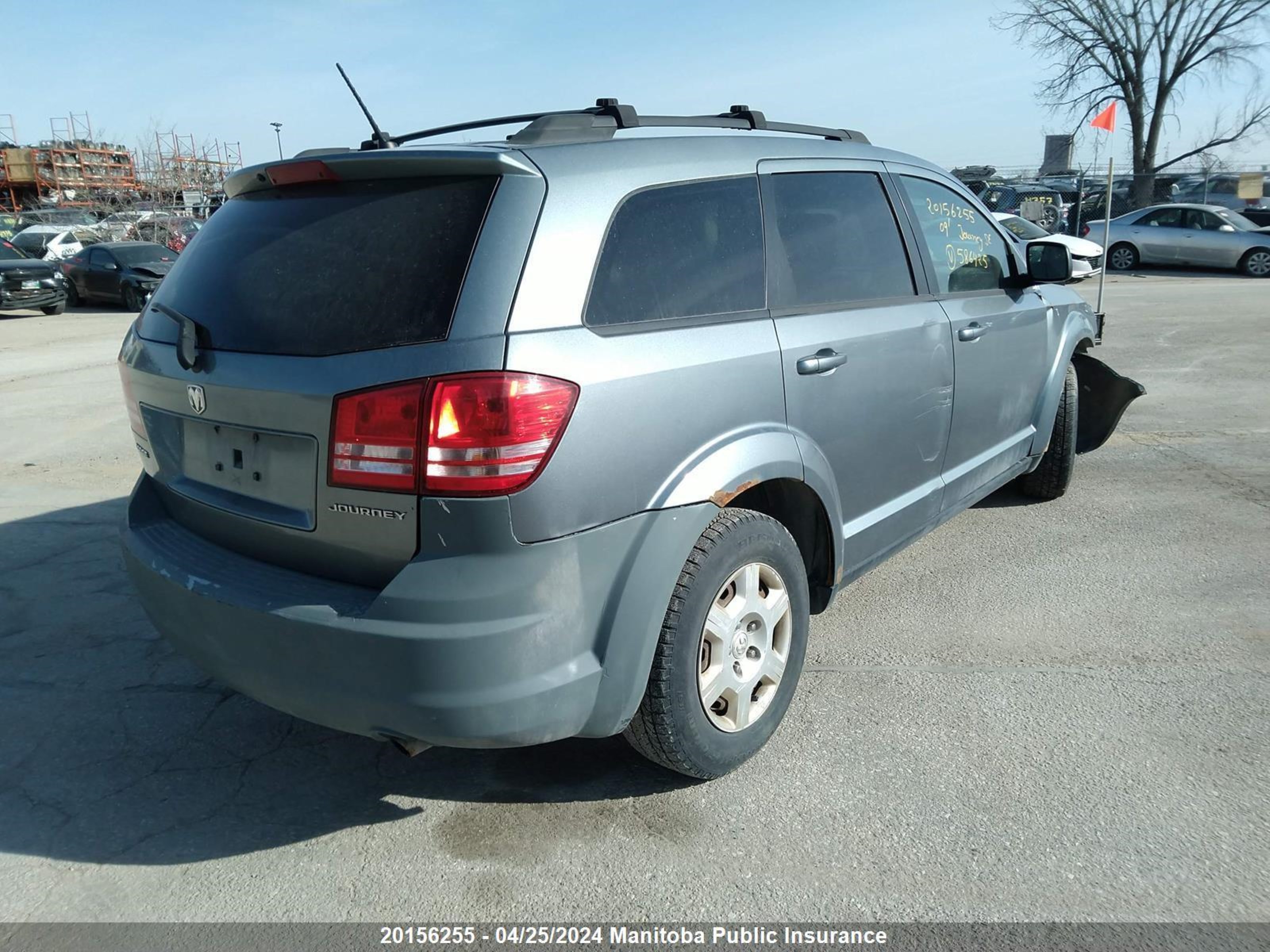 Photo 3 VIN: 3D4GG47B69T586425 - DODGE JOURNEY 