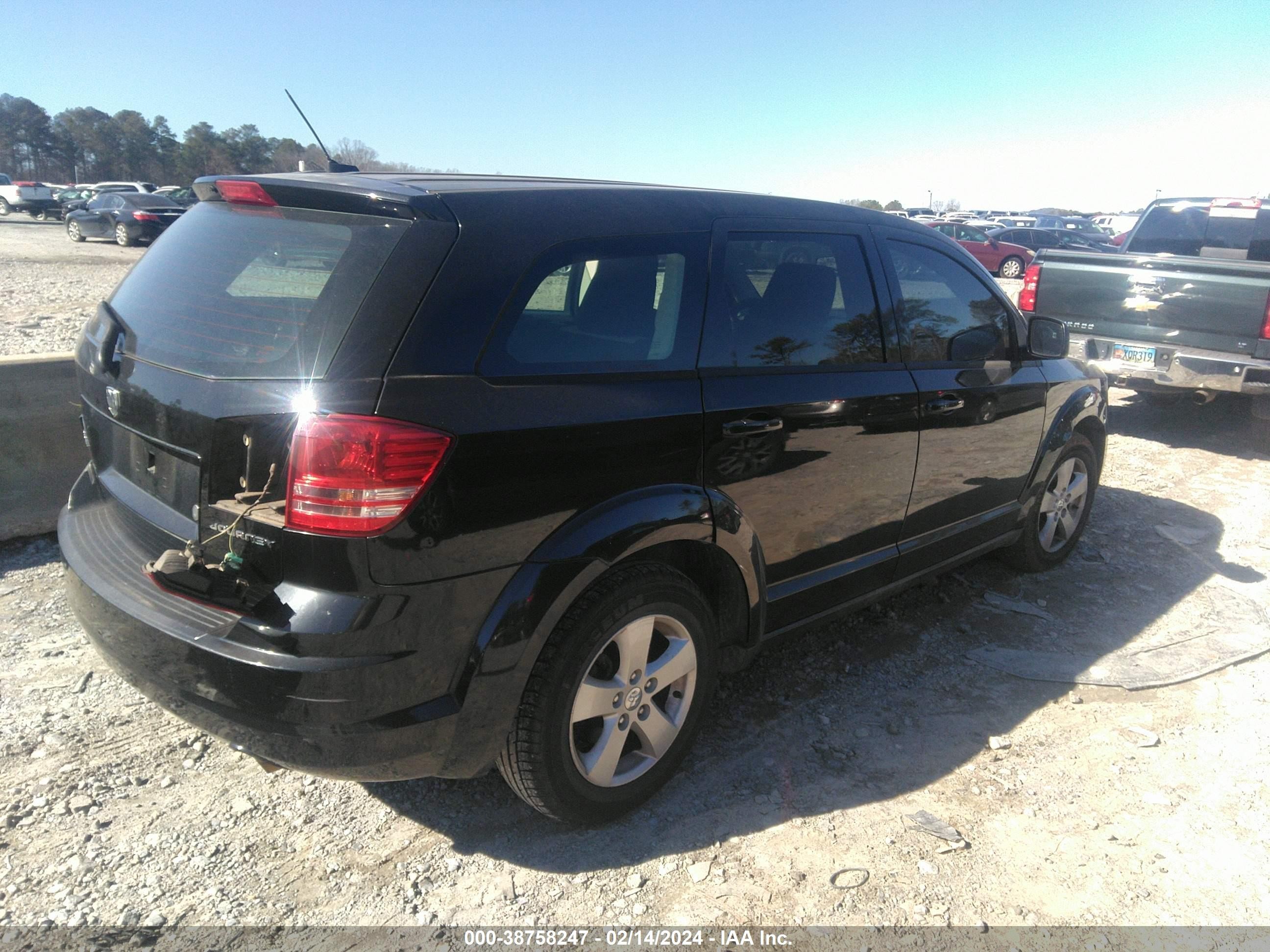 Photo 3 VIN: 3D4GG47B99T557386 - DODGE JOURNEY 