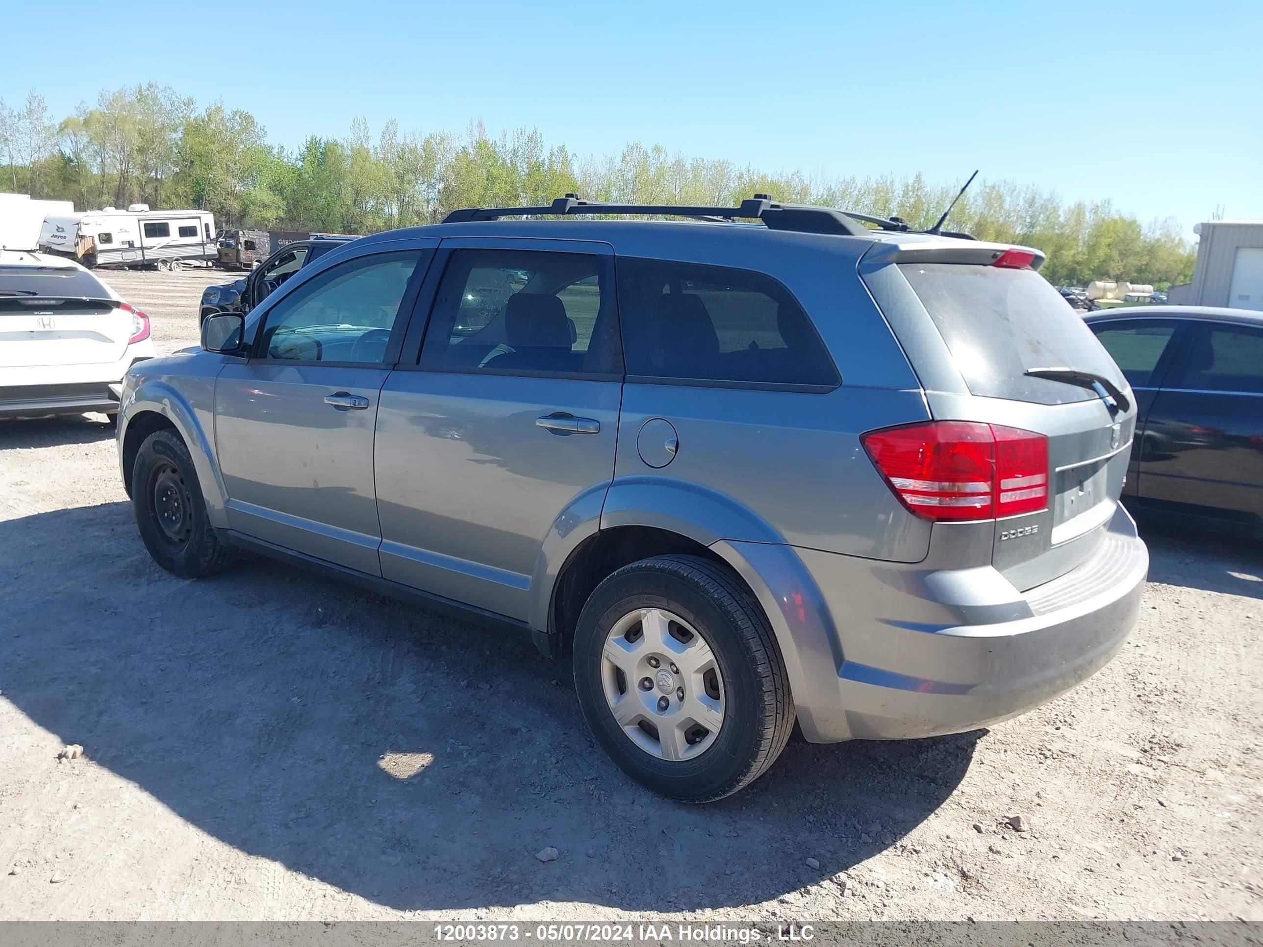 Photo 2 VIN: 3D4GG47BX9T616641 - DODGE JOURNEY 