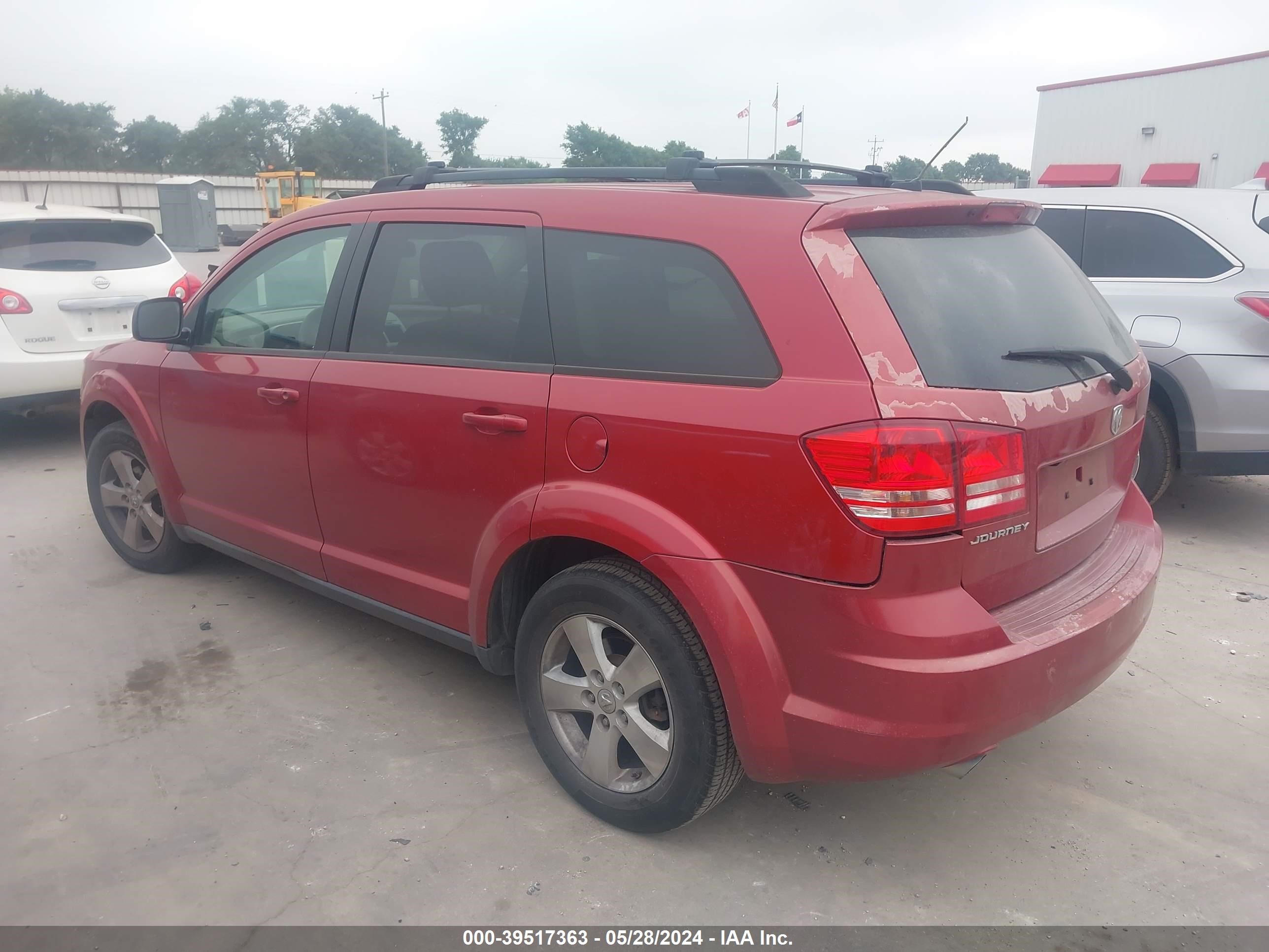 Photo 2 VIN: 3D4GG57V19T217021 - DODGE JOURNEY 