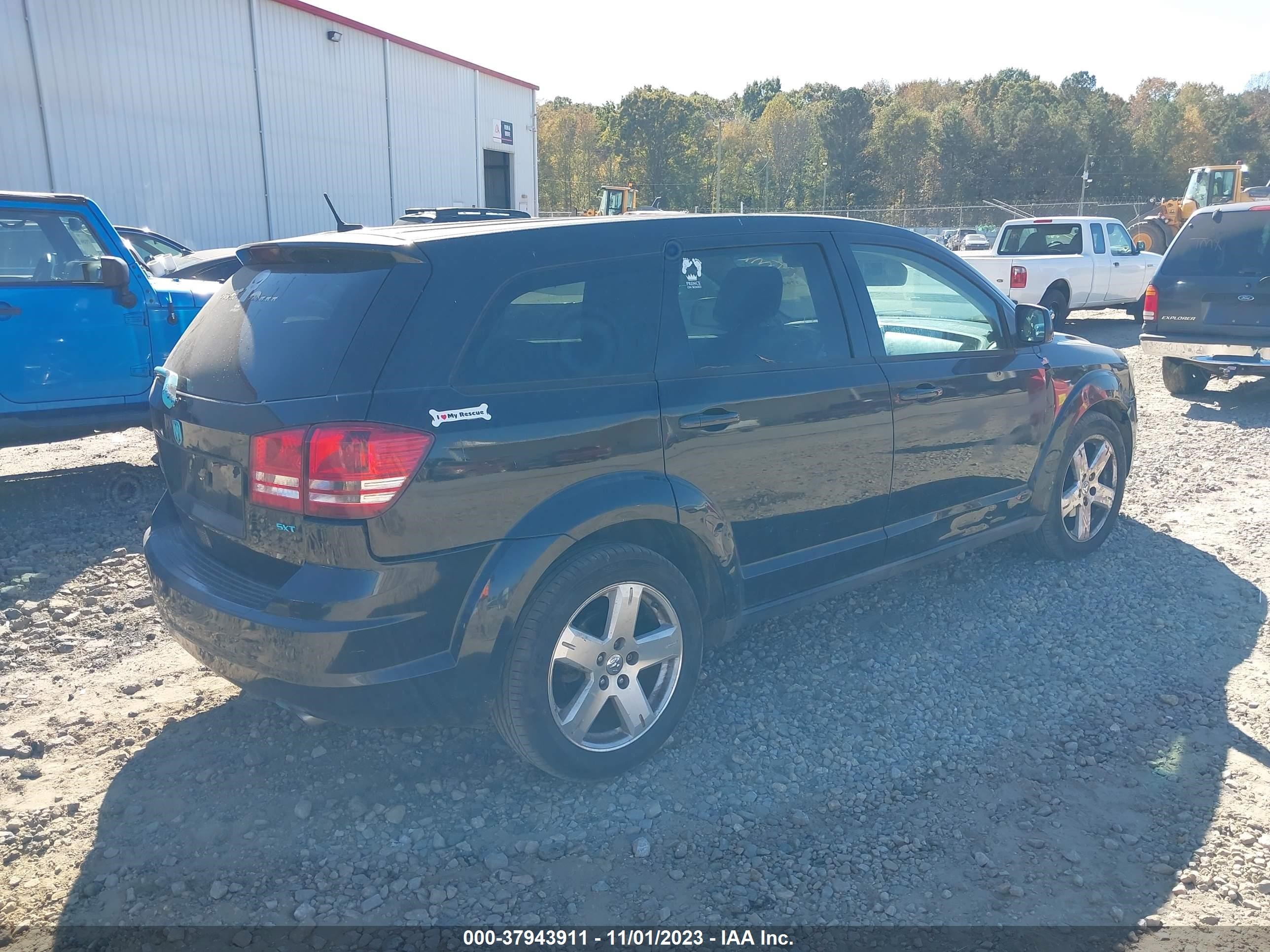 Photo 3 VIN: 3D4GG57V39T192753 - DODGE JOURNEY 