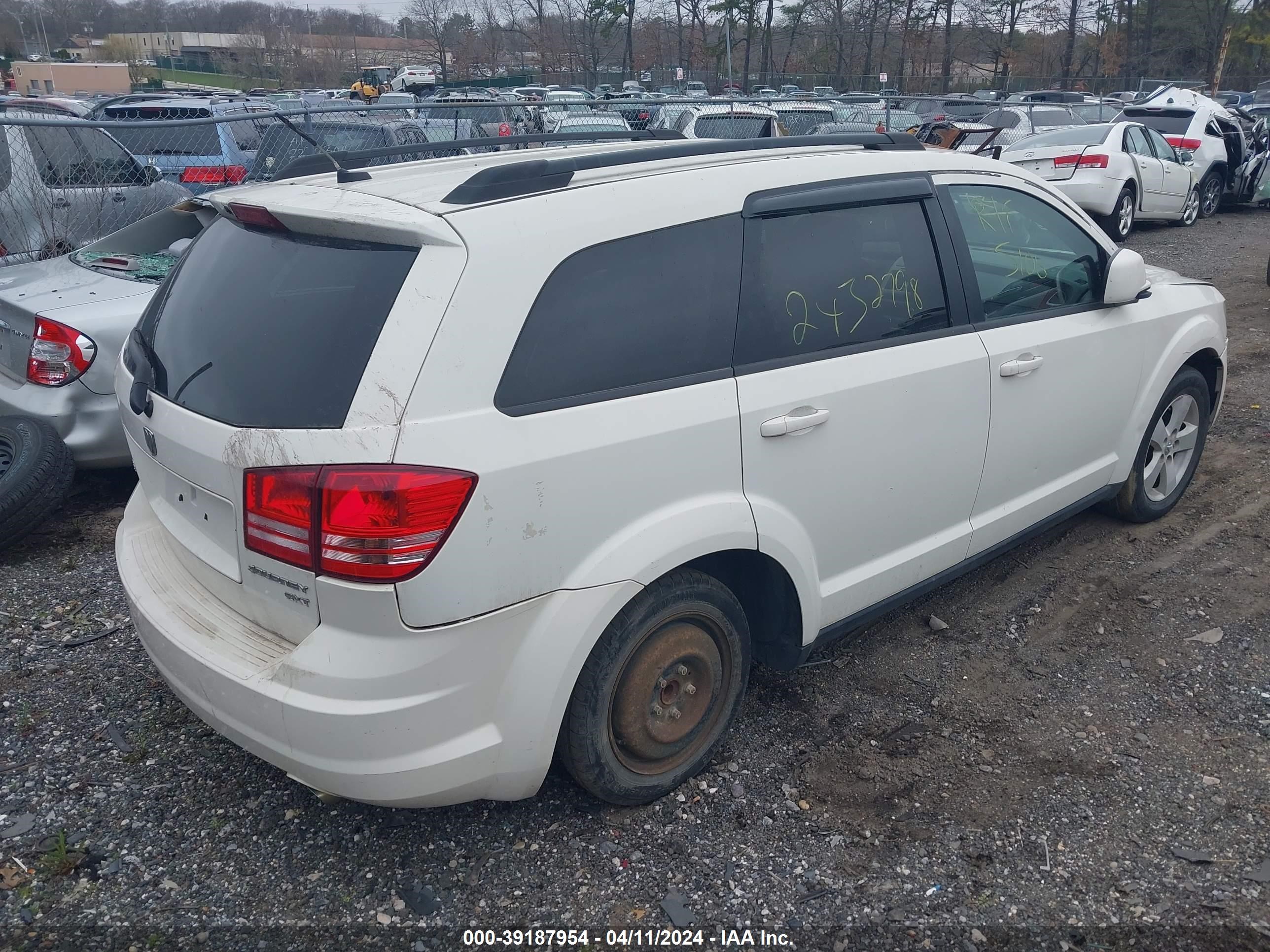 Photo 3 VIN: 3D4GG57V49T589842 - SUBARU FORESTER 