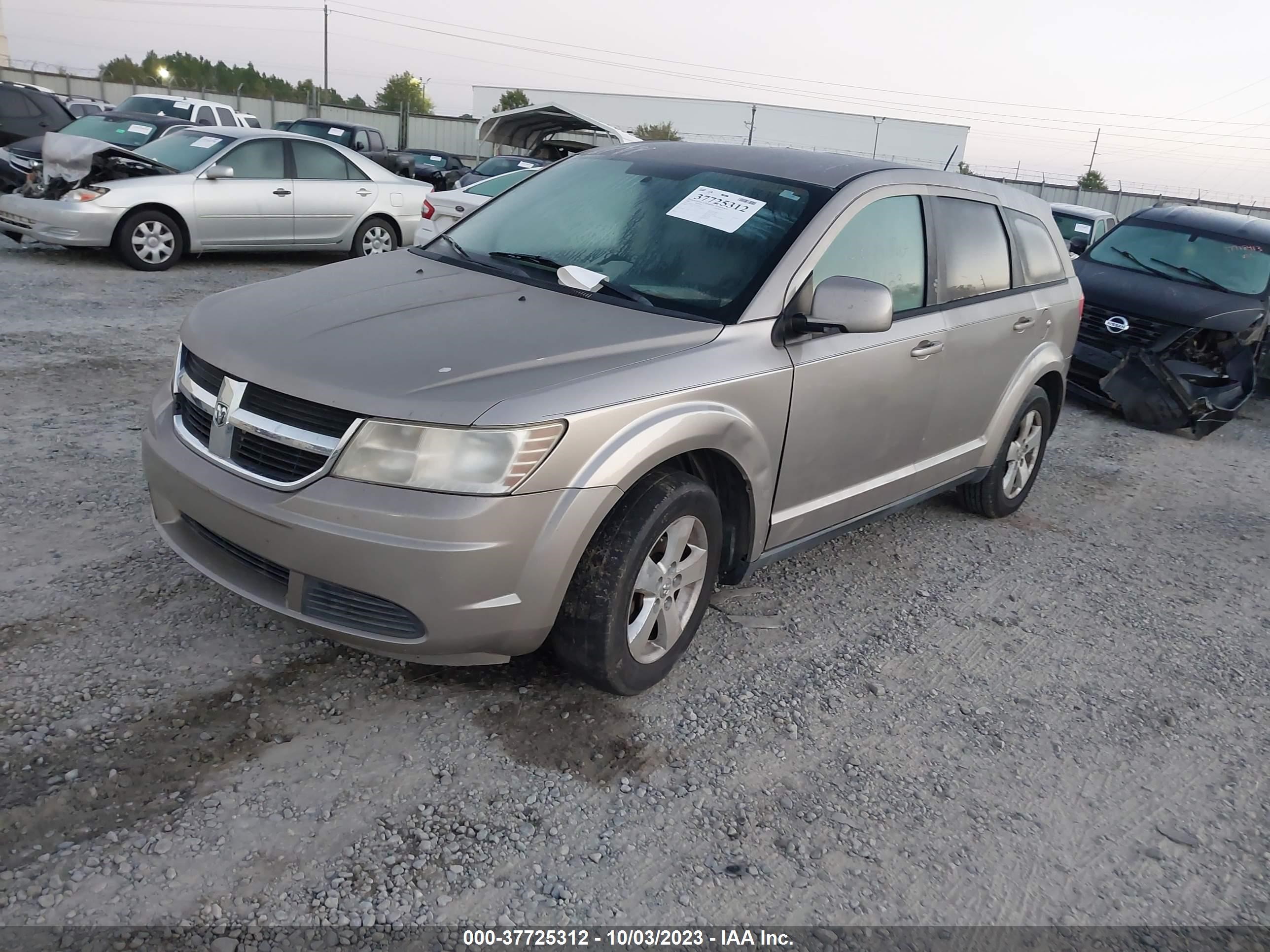 Photo 1 VIN: 3D4GG57V79T526802 - DODGE JOURNEY 