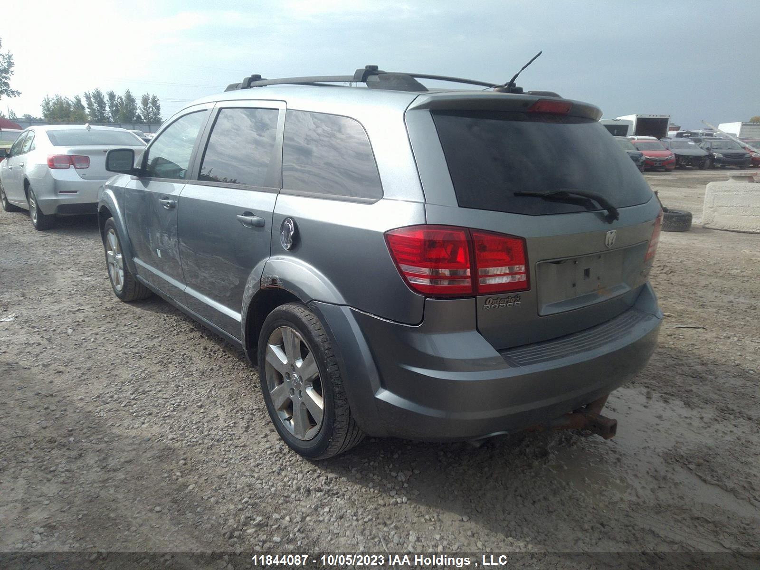 Photo 2 VIN: 3D4GG57V89T514125 - DODGE JOURNEY 