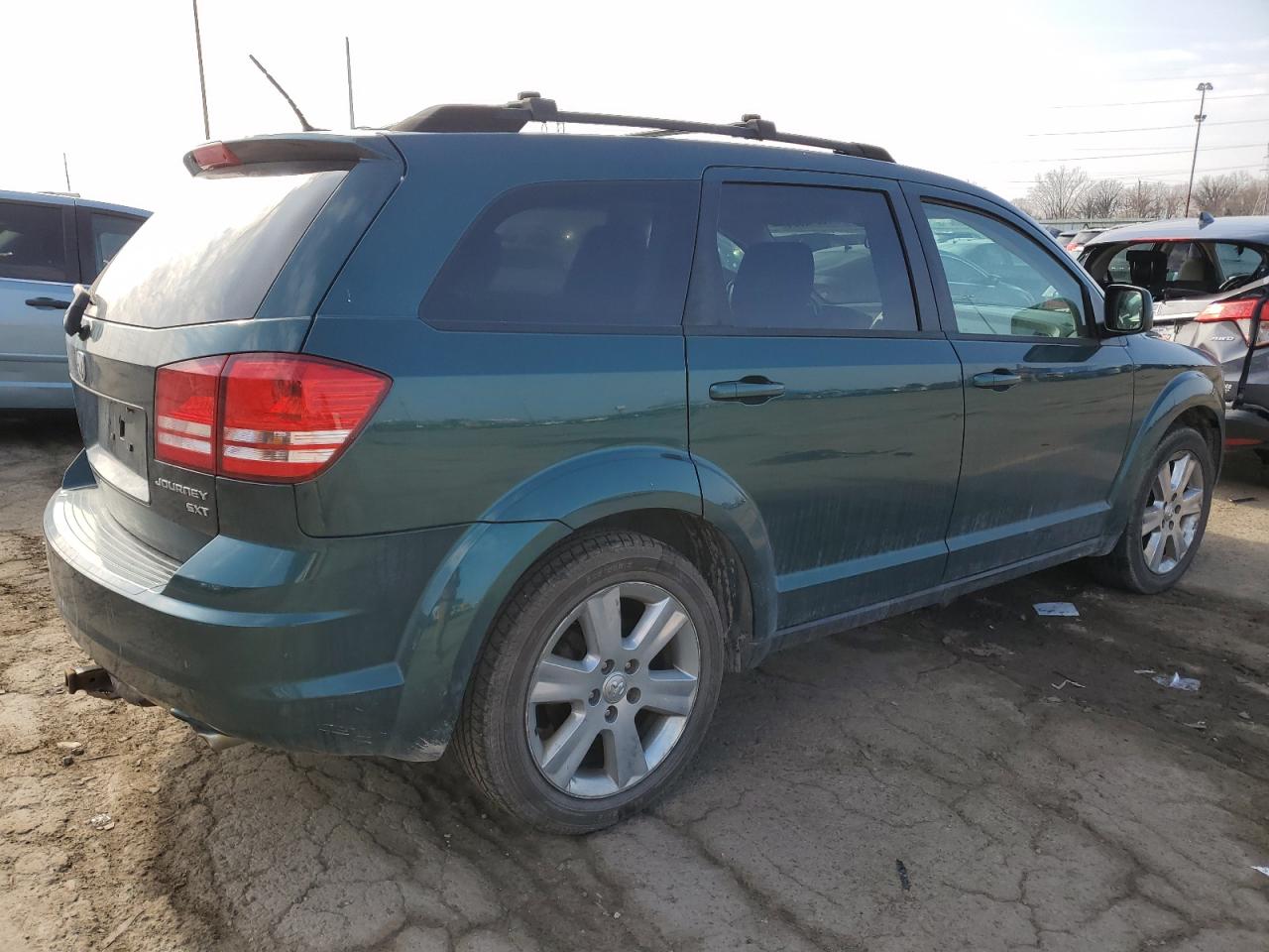 Photo 2 VIN: 3D4GG57V89T567326 - DODGE JOURNEY 