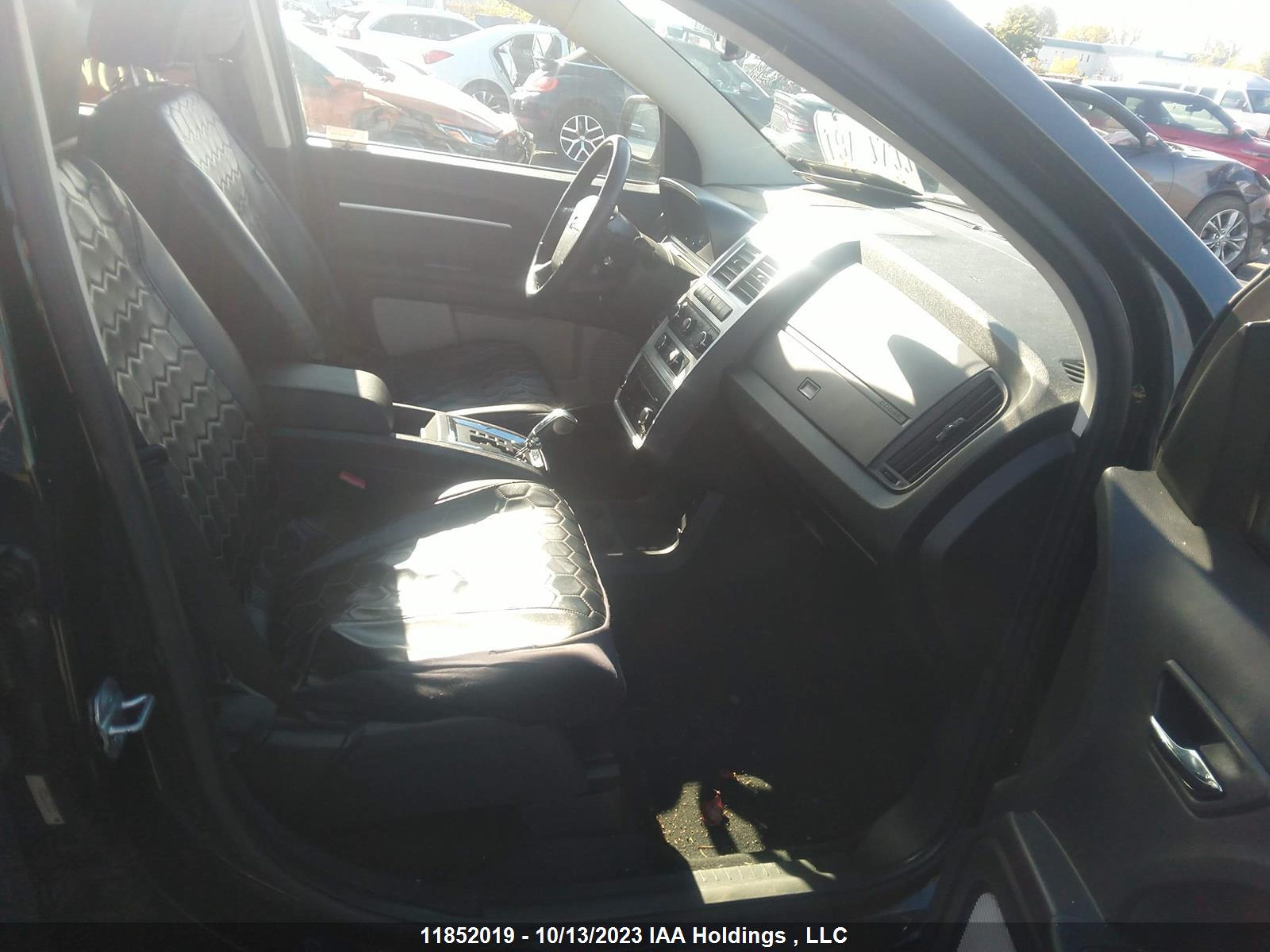 Photo 4 VIN: 3D4GG57VX9T550611 - DODGE JOURNEY 