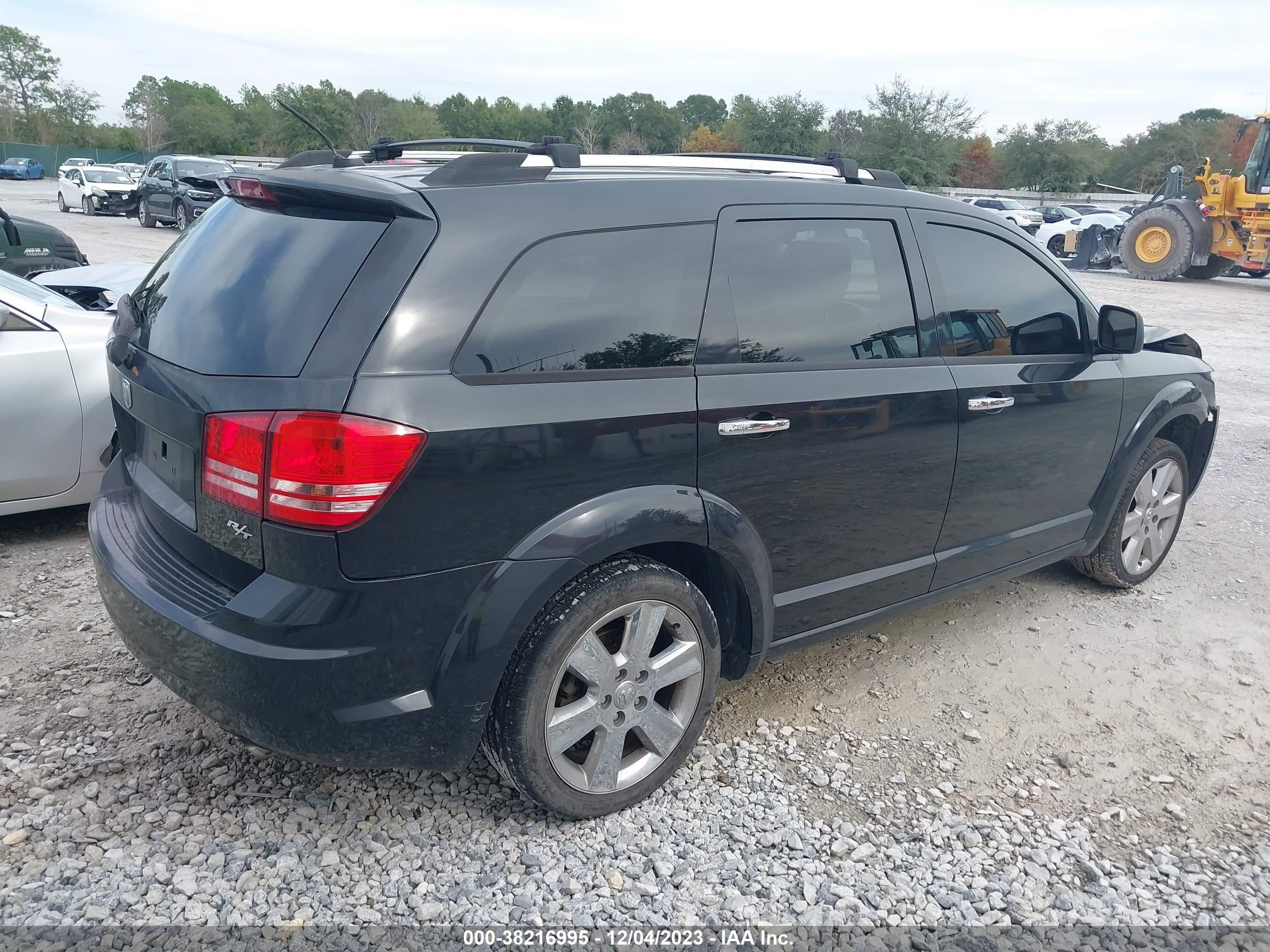 Photo 3 VIN: 3D4GG67V19T142522 - DODGE JOURNEY 