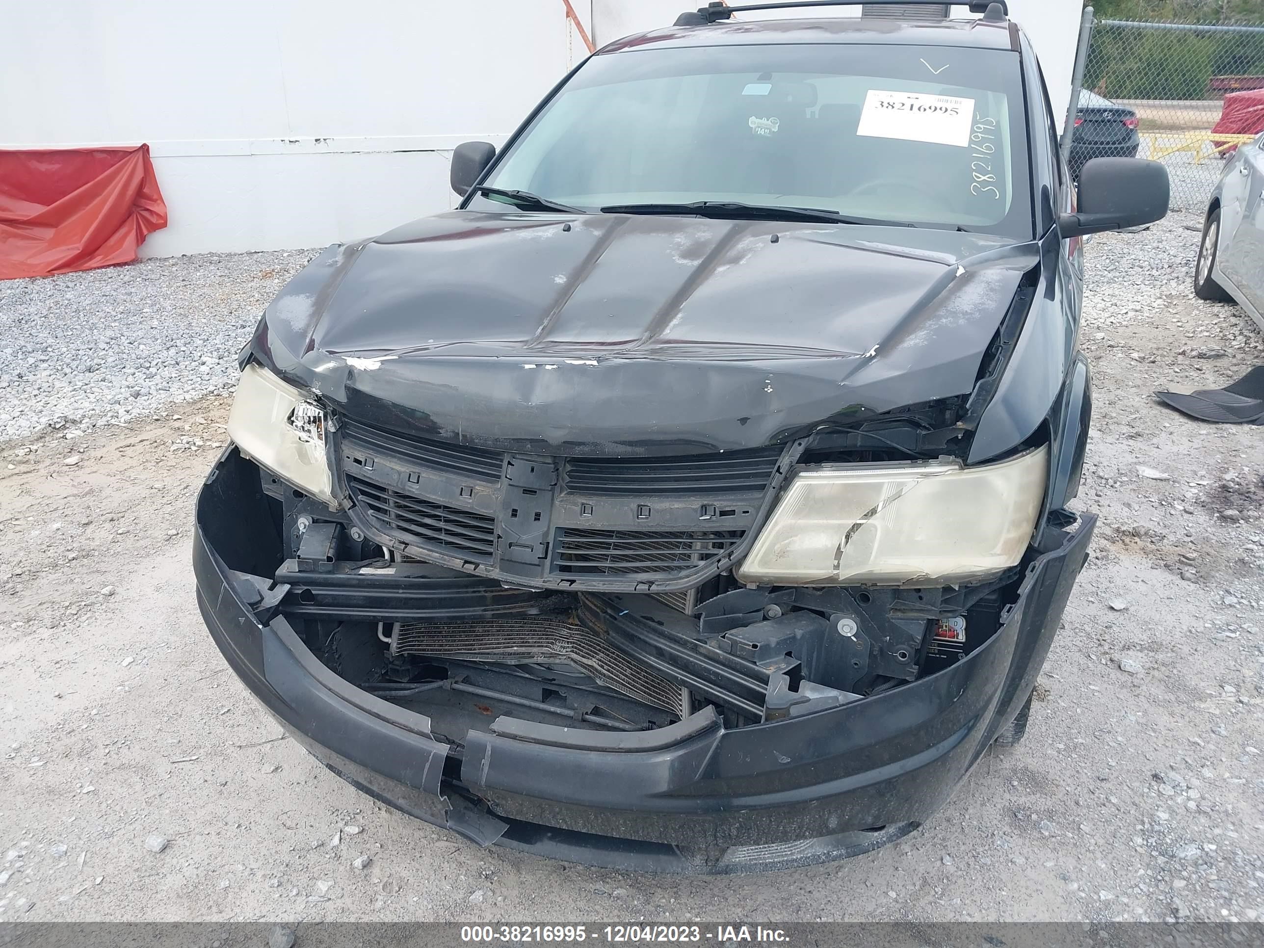 Photo 5 VIN: 3D4GG67V19T142522 - DODGE JOURNEY 