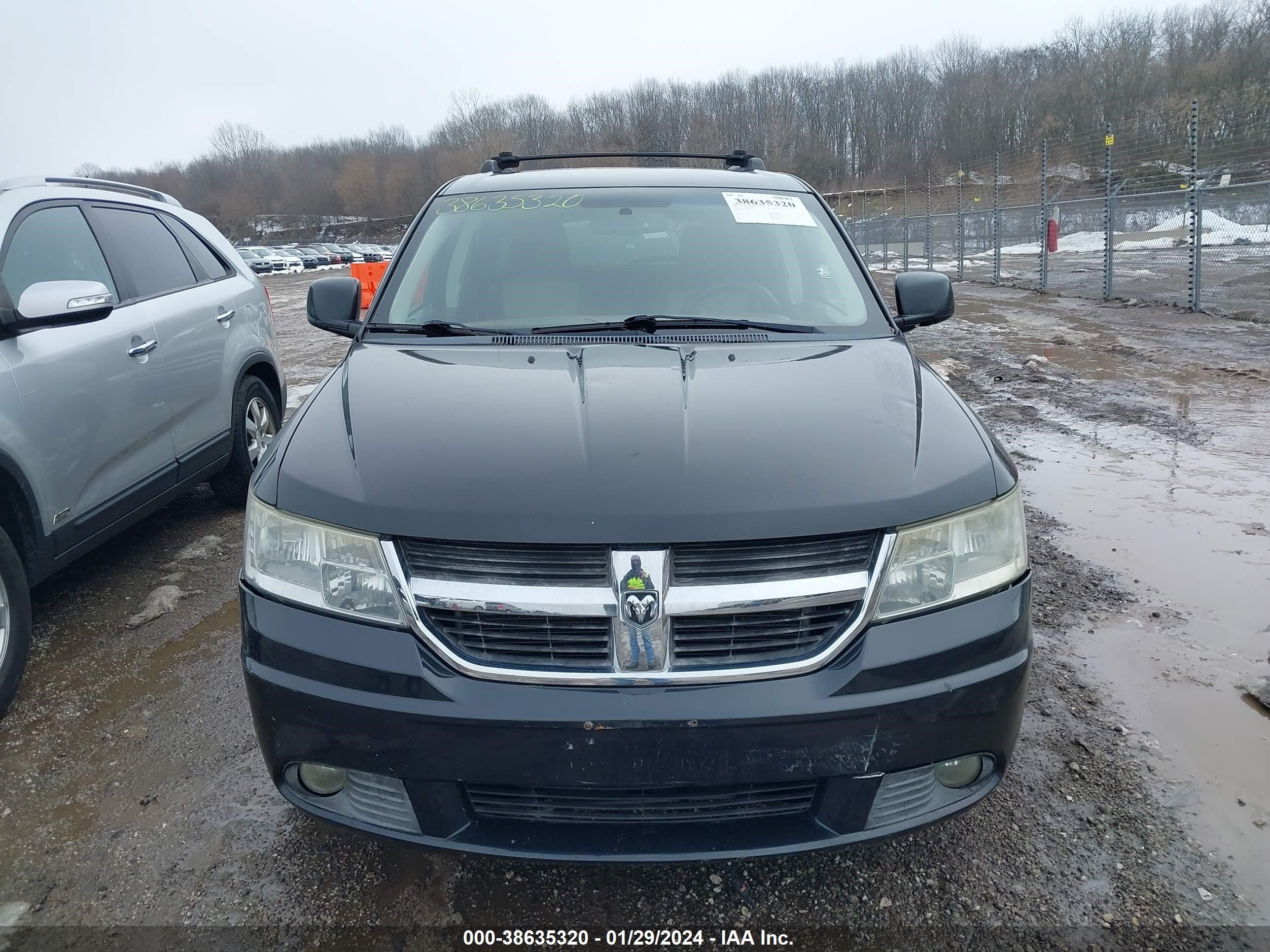 Photo 5 VIN: 3D4GG67V49T523359 - DODGE JOURNEY 