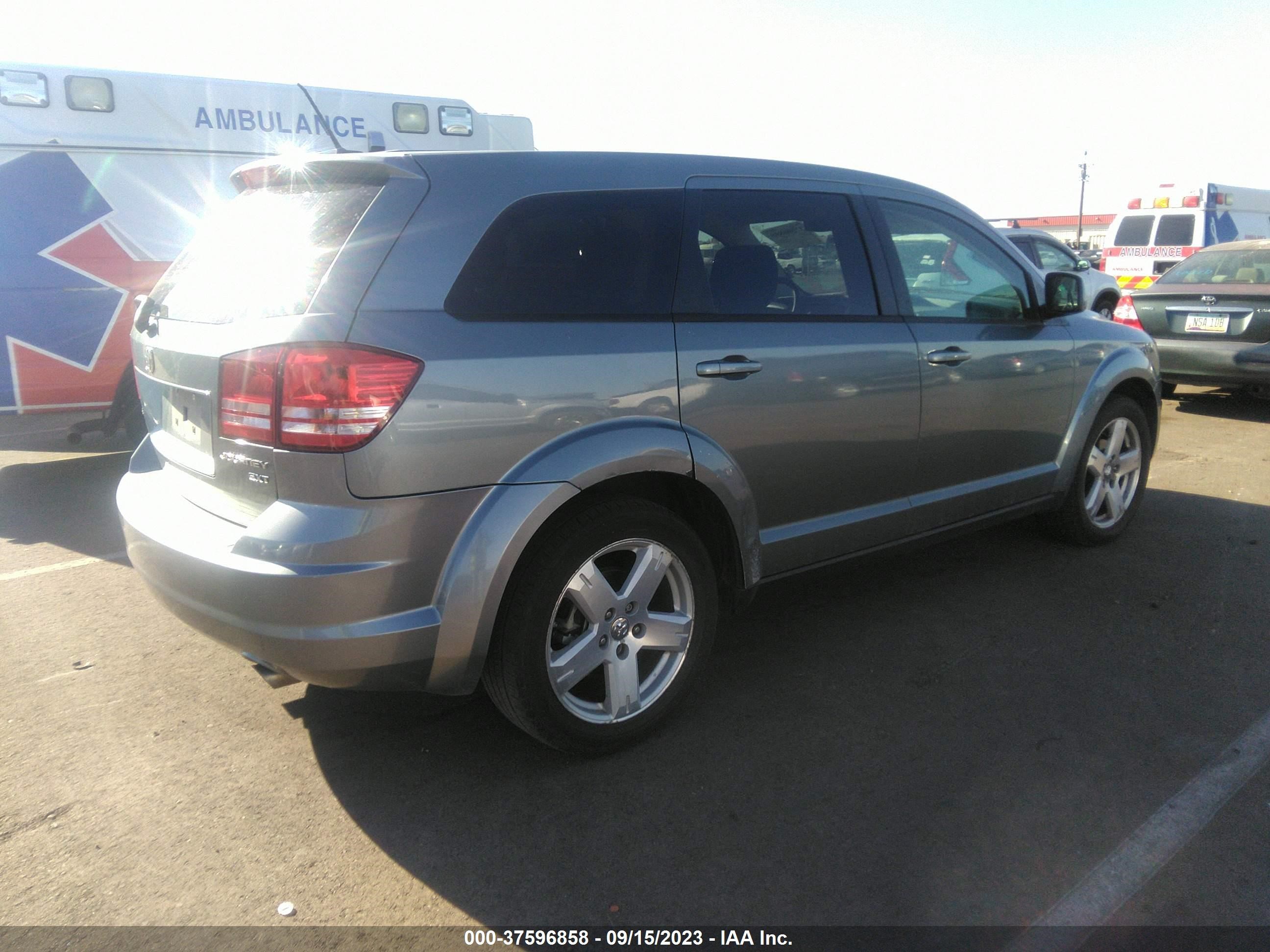 Photo 3 VIN: 3D4GH57V59T594741 - DODGE JOURNEY 