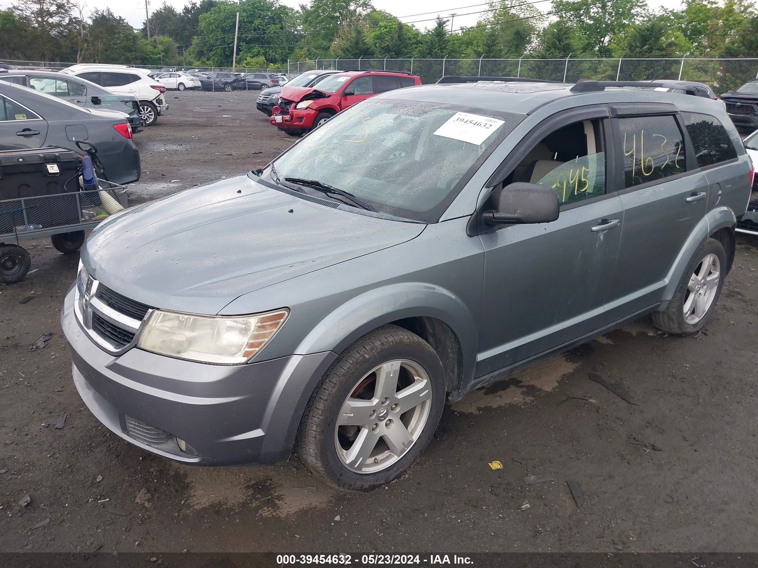 Photo 1 VIN: 3D4GH57V69T246690 - DODGE JOURNEY 