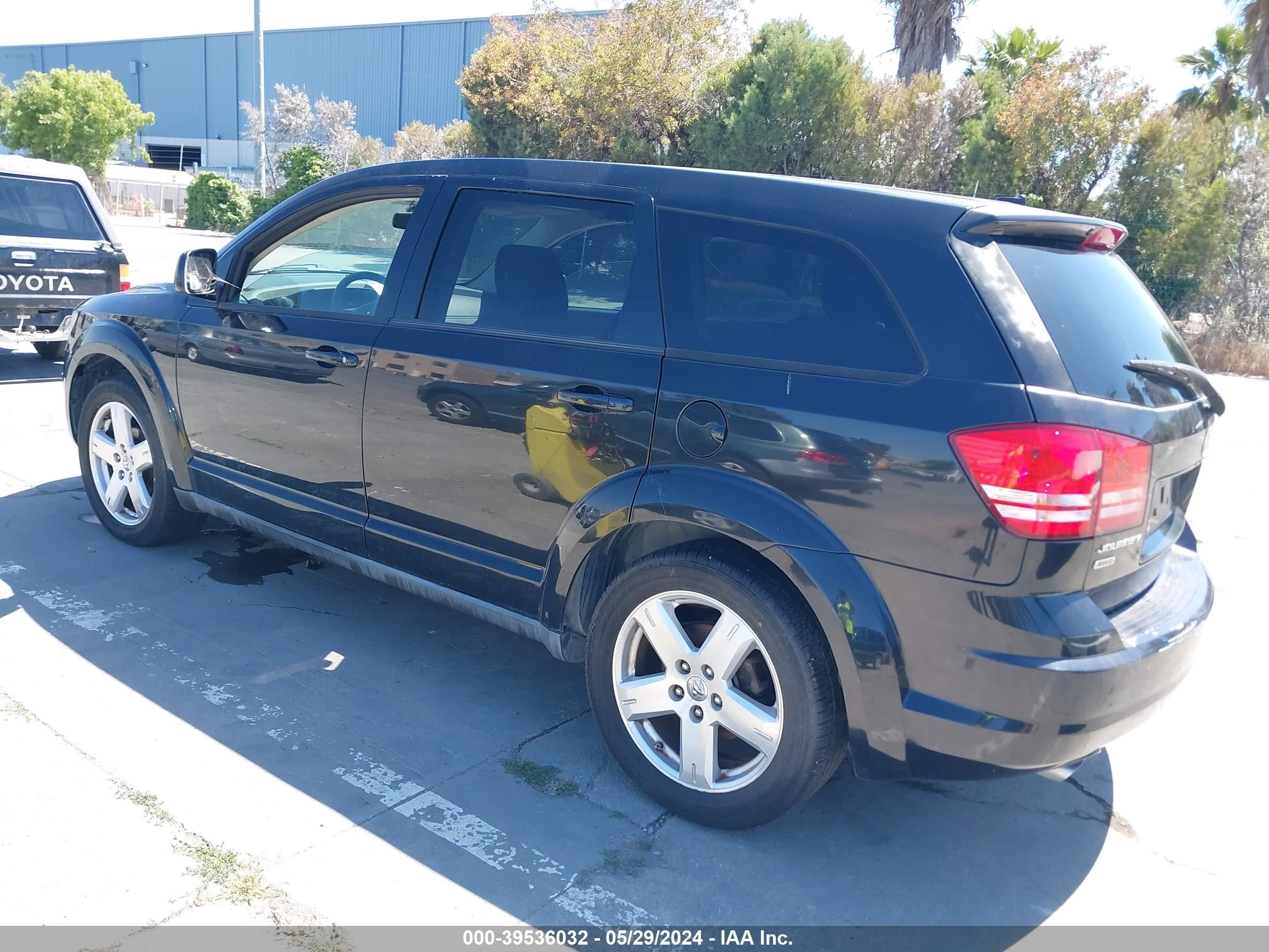 Photo 2 VIN: 3D4GH57V99T167126 - DODGE JOURNEY 