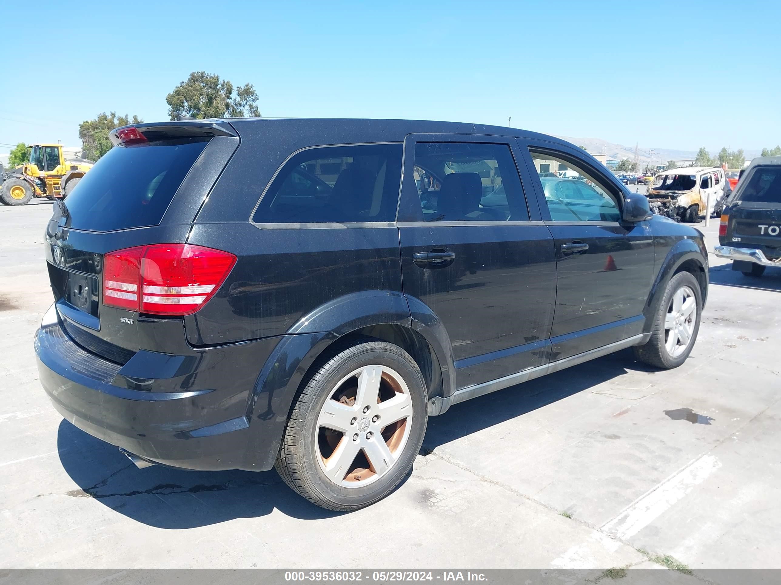 Photo 3 VIN: 3D4GH57V99T167126 - DODGE JOURNEY 