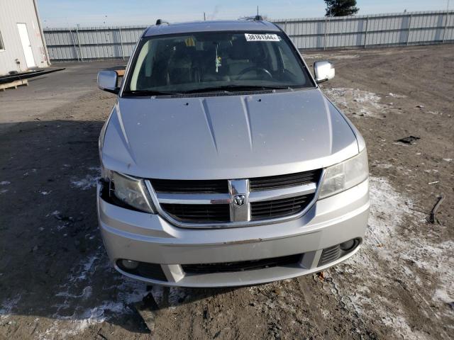 Photo 4 VIN: 3D4GH67V39T146861 - DODGE JOURNEY 