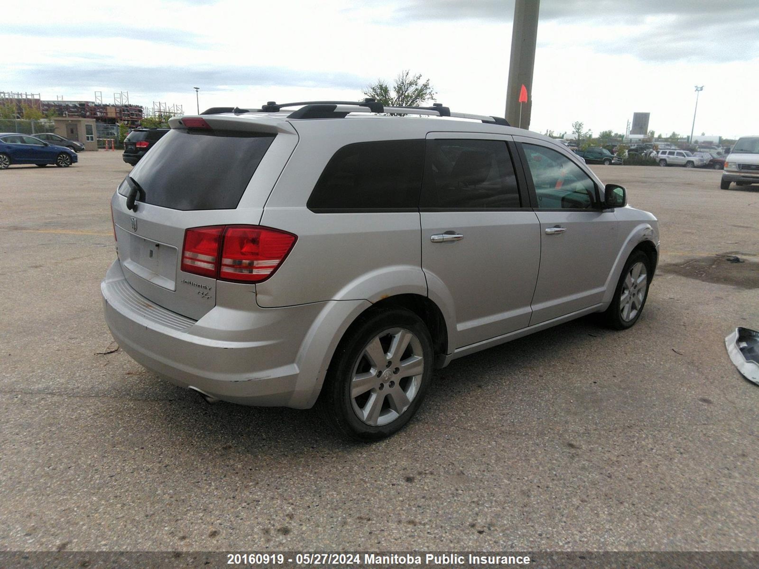 Photo 3 VIN: 3D4GH67V69T507774 - DODGE JOURNEY 