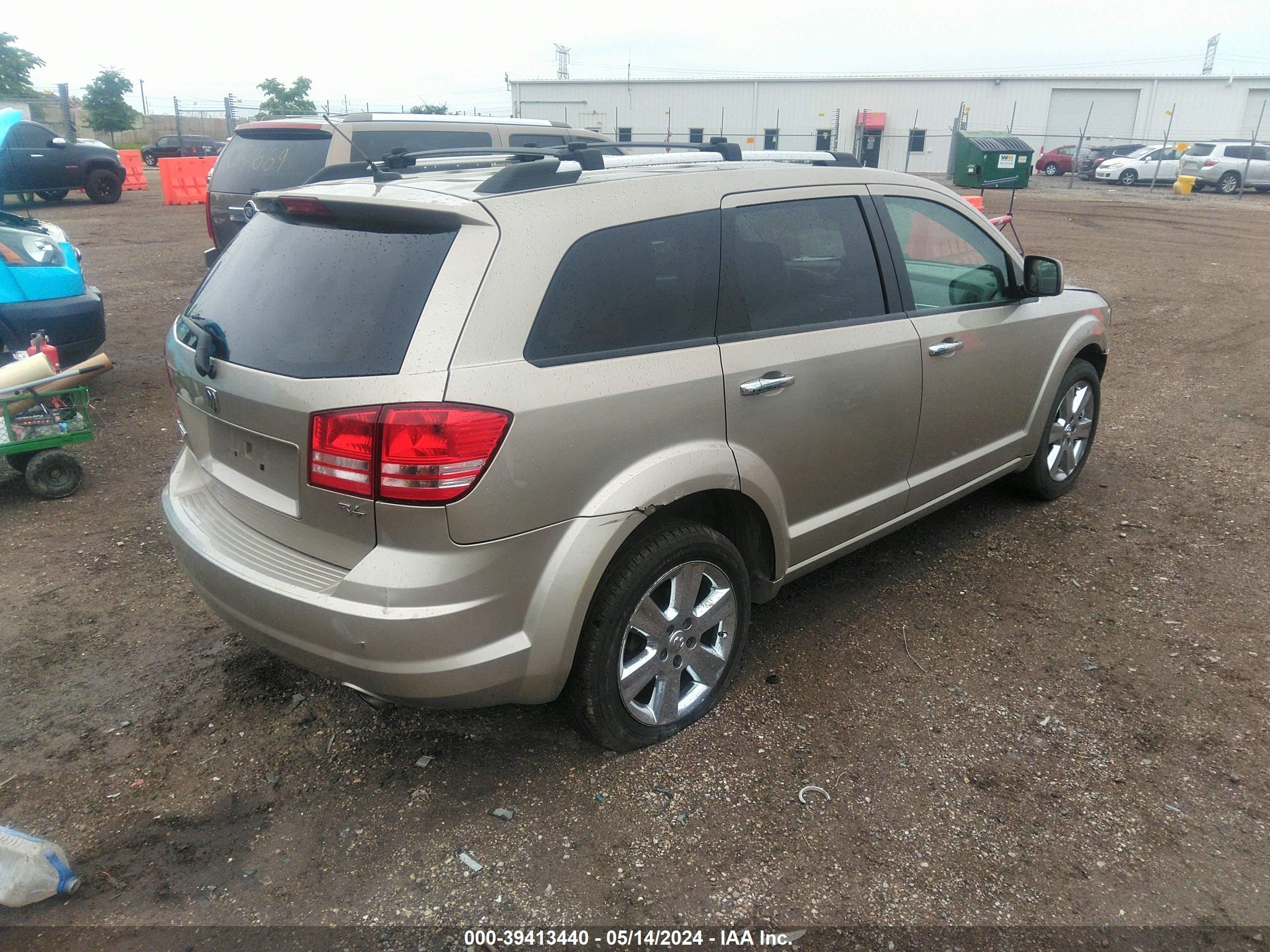 Photo 3 VIN: 3D4GH67V99T242011 - DODGE JOURNEY 