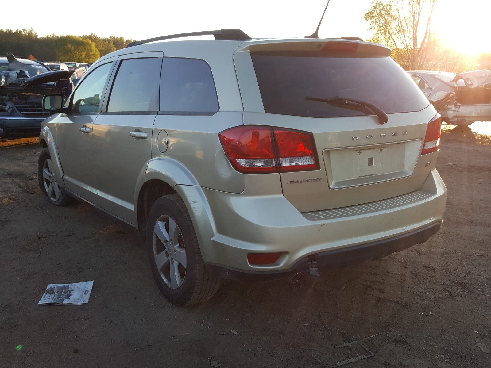 Photo 2 VIN: 3D4PG1FG0BT541594 - DODGE JOURNEY MA 