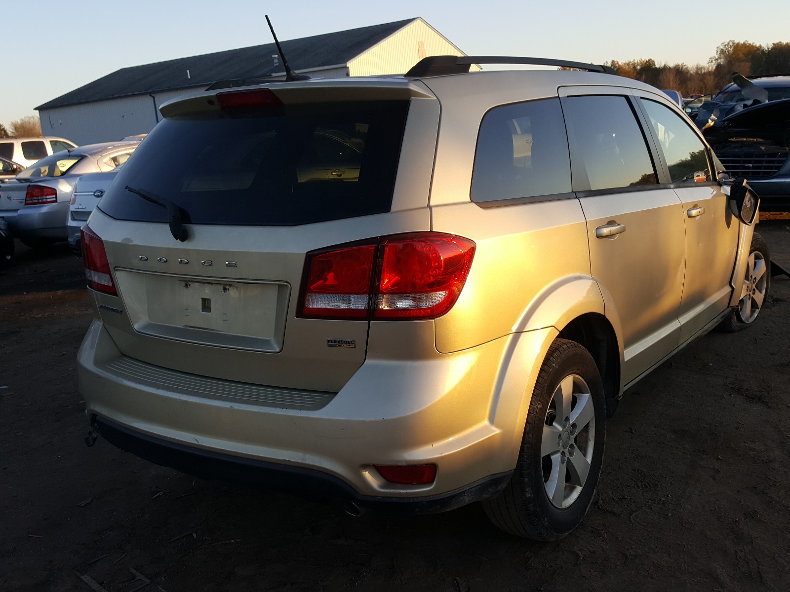 Photo 3 VIN: 3D4PG1FG0BT541594 - DODGE JOURNEY MA 