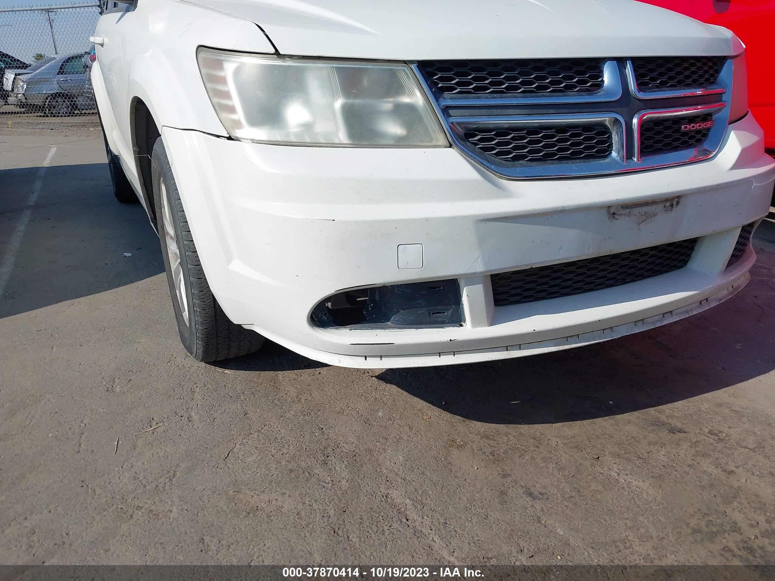 Photo 5 VIN: 3D4PG1FG9BT526947 - DODGE JOURNEY 