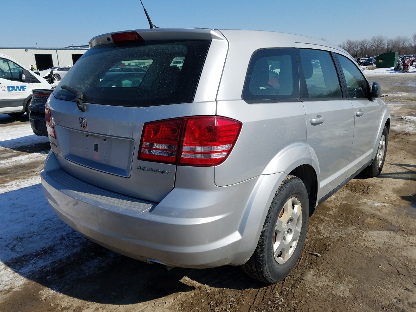 Photo 3 VIN: 3D4PG4FB2AT233668 - DODGE JOURNEY SE 