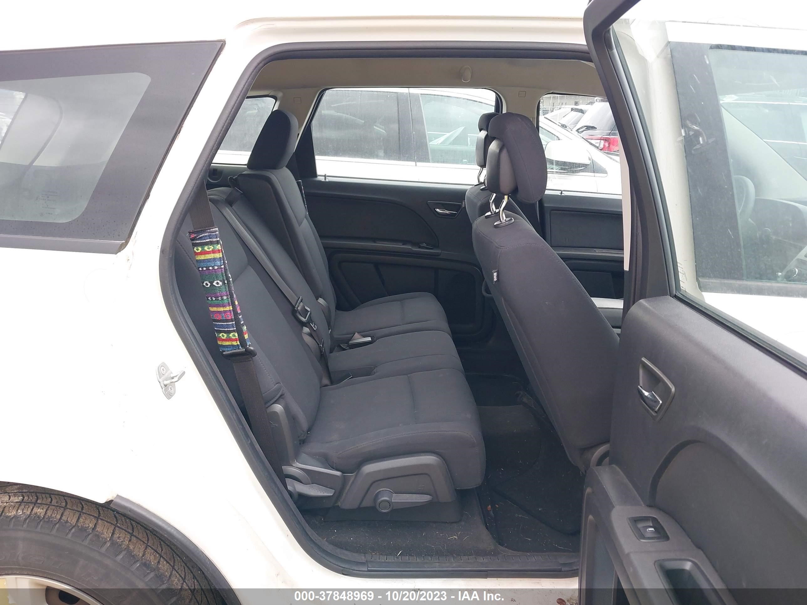 Photo 7 VIN: 3D4PG4FB4AT155748 - DODGE JOURNEY 