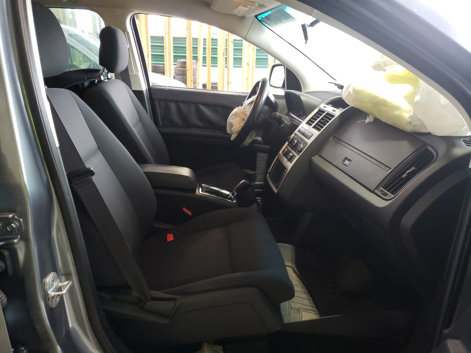 Photo 4 VIN: 3D4PG4FB4AT224745 - DODGE JOURNEY SE 