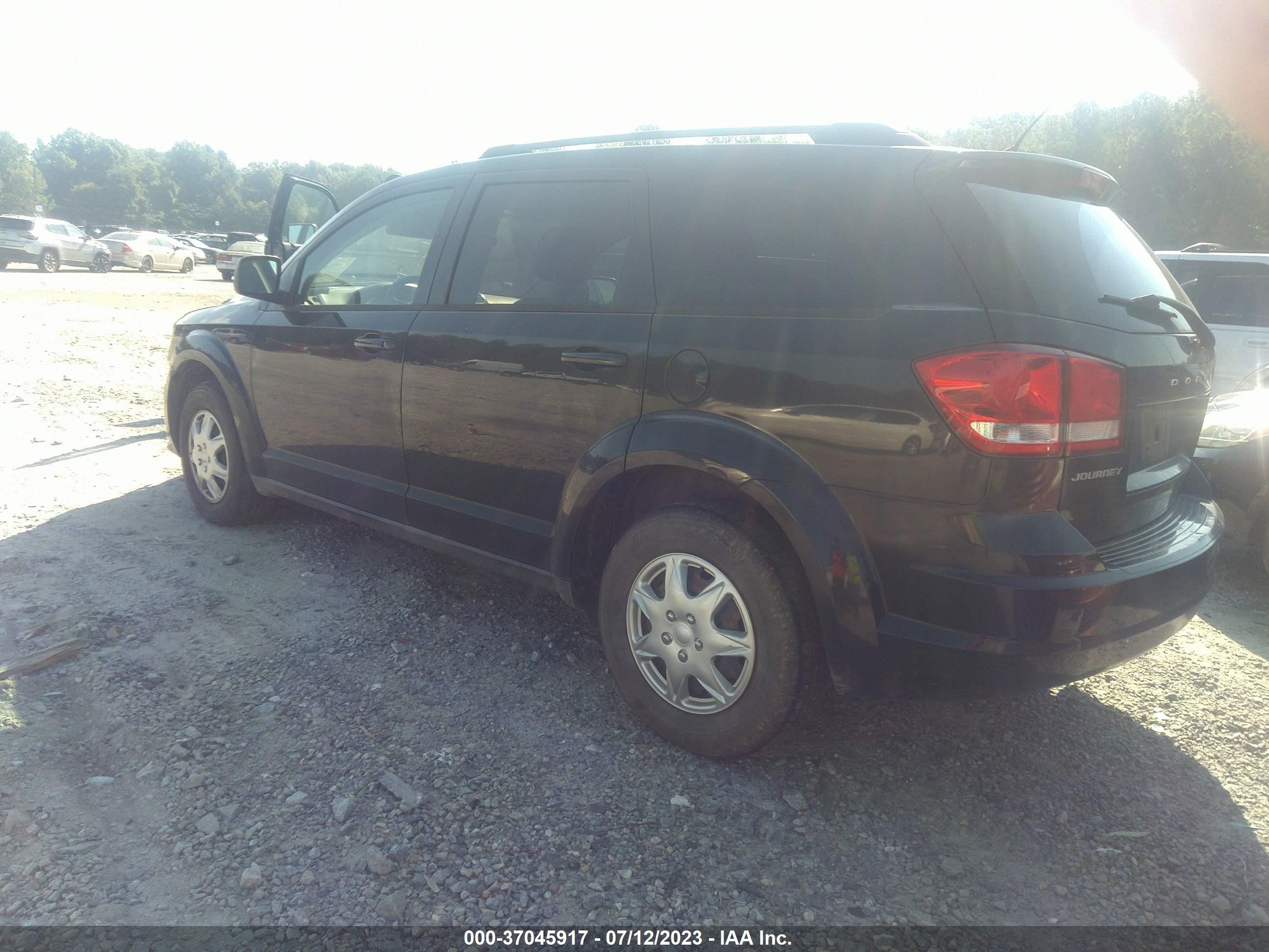 Photo 2 VIN: 3D4PG4FB6BT536664 - DODGE JOURNEY 