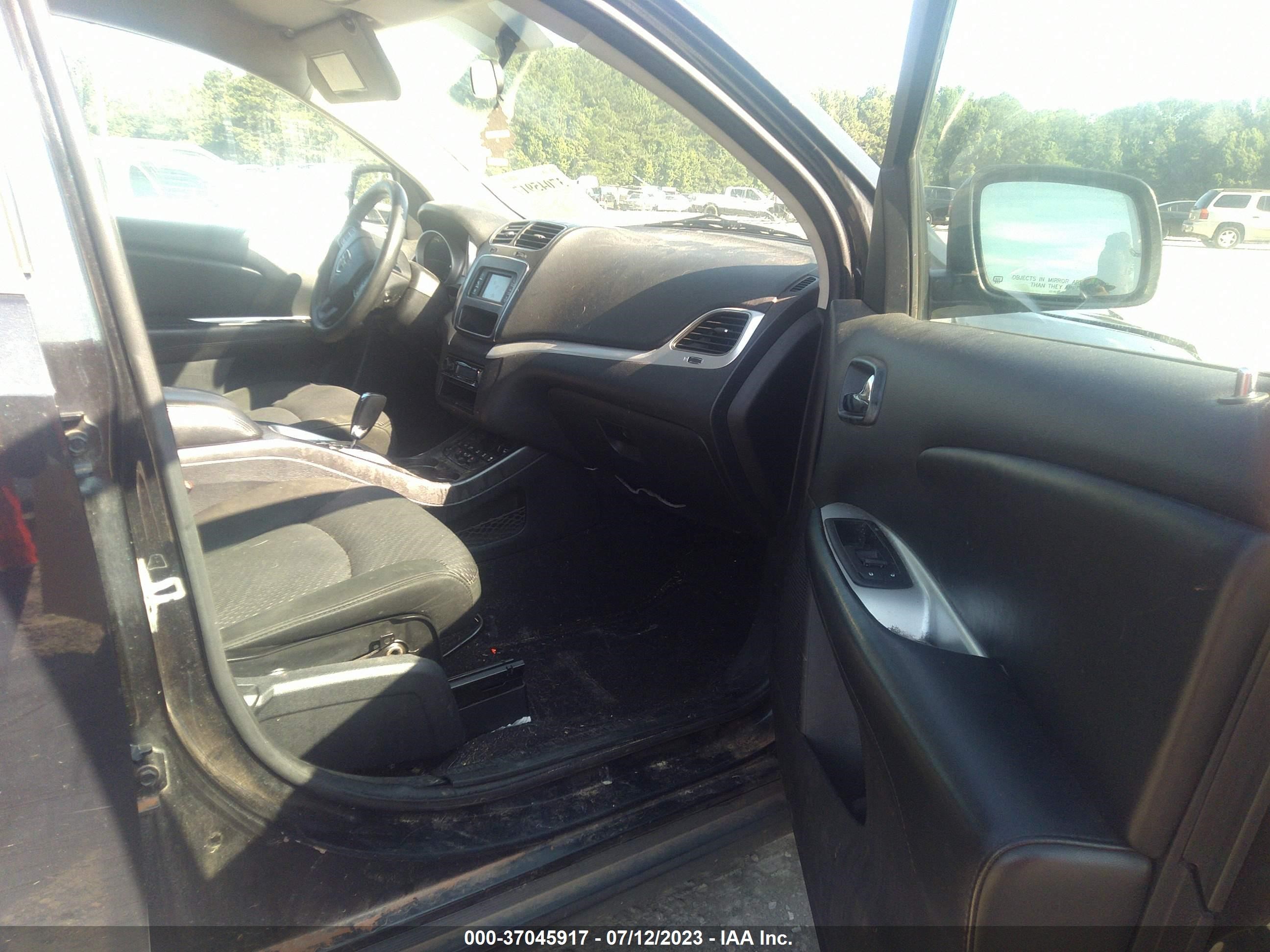 Photo 4 VIN: 3D4PG4FB6BT536664 - DODGE JOURNEY 