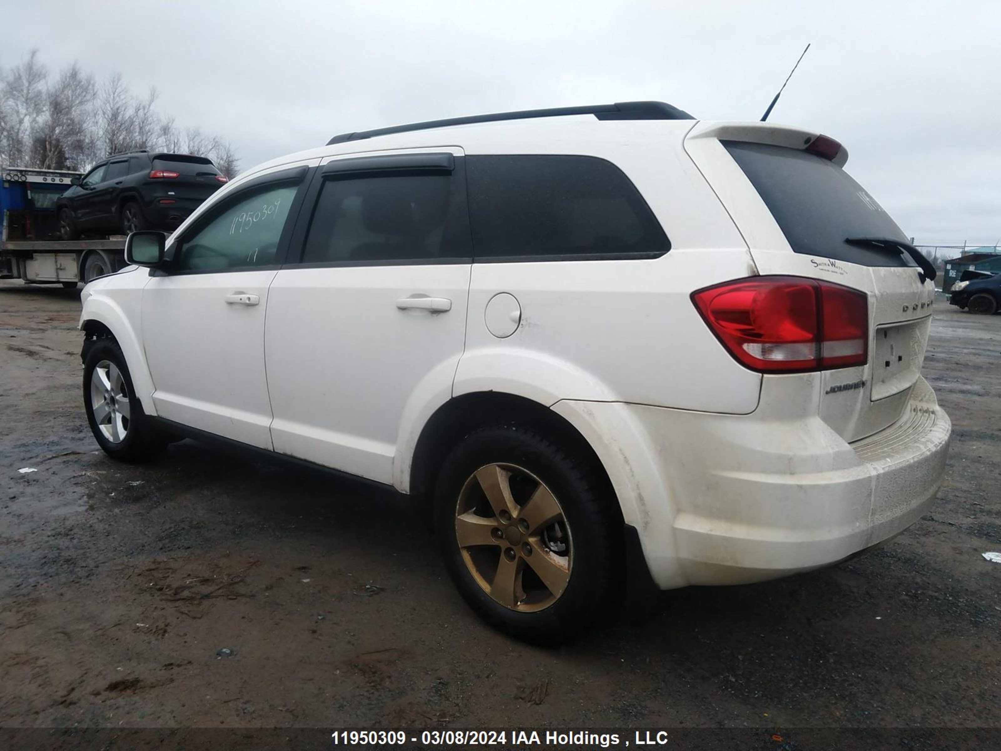 Photo 2 VIN: 3D4PG4FB7BT517864 - DODGE JOURNEY 