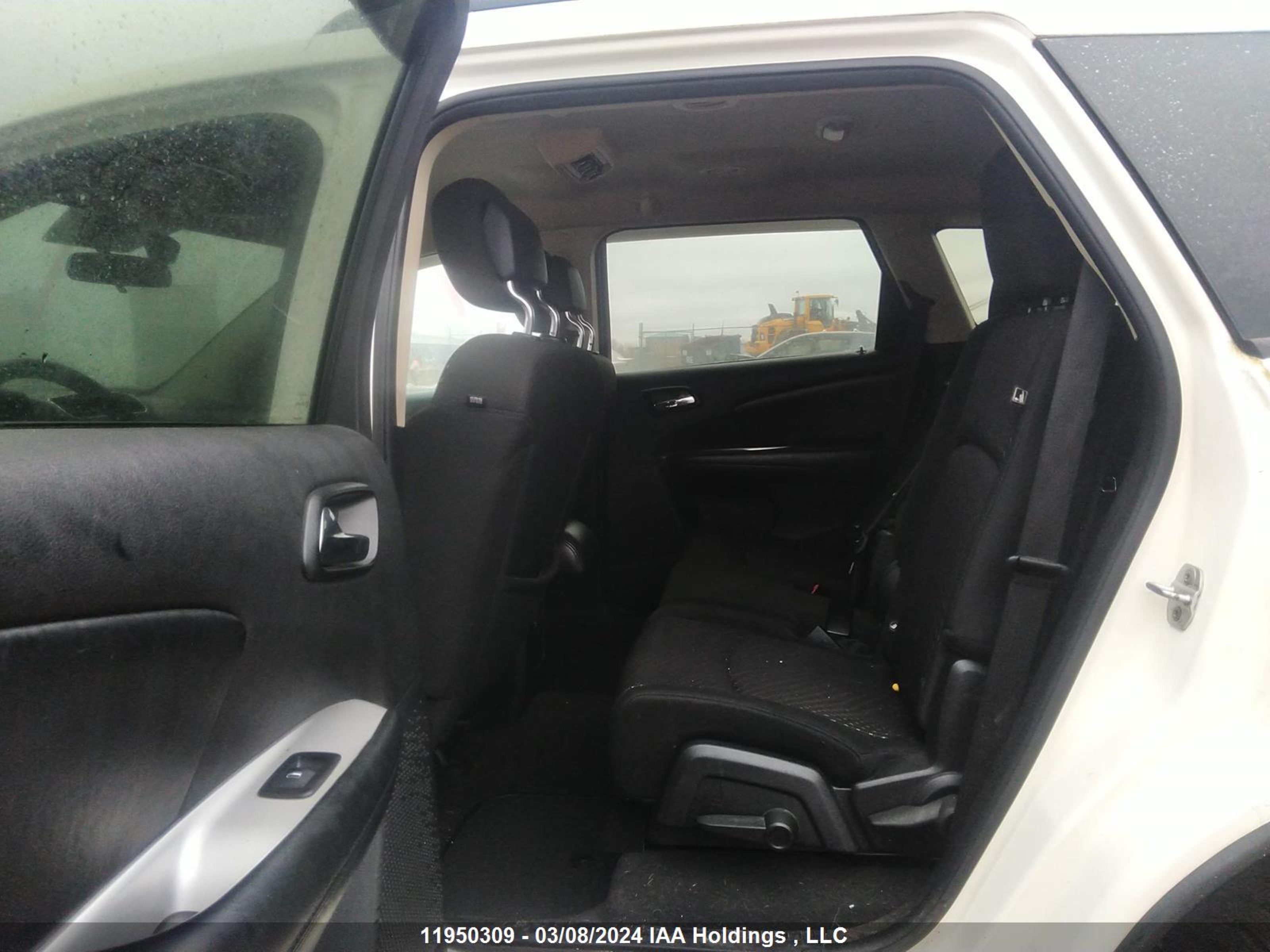 Photo 7 VIN: 3D4PG4FB7BT517864 - DODGE JOURNEY 