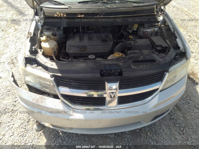 Photo 9 VIN: 3D4PG4FB8AT200318 - DODGE JOURNEY 