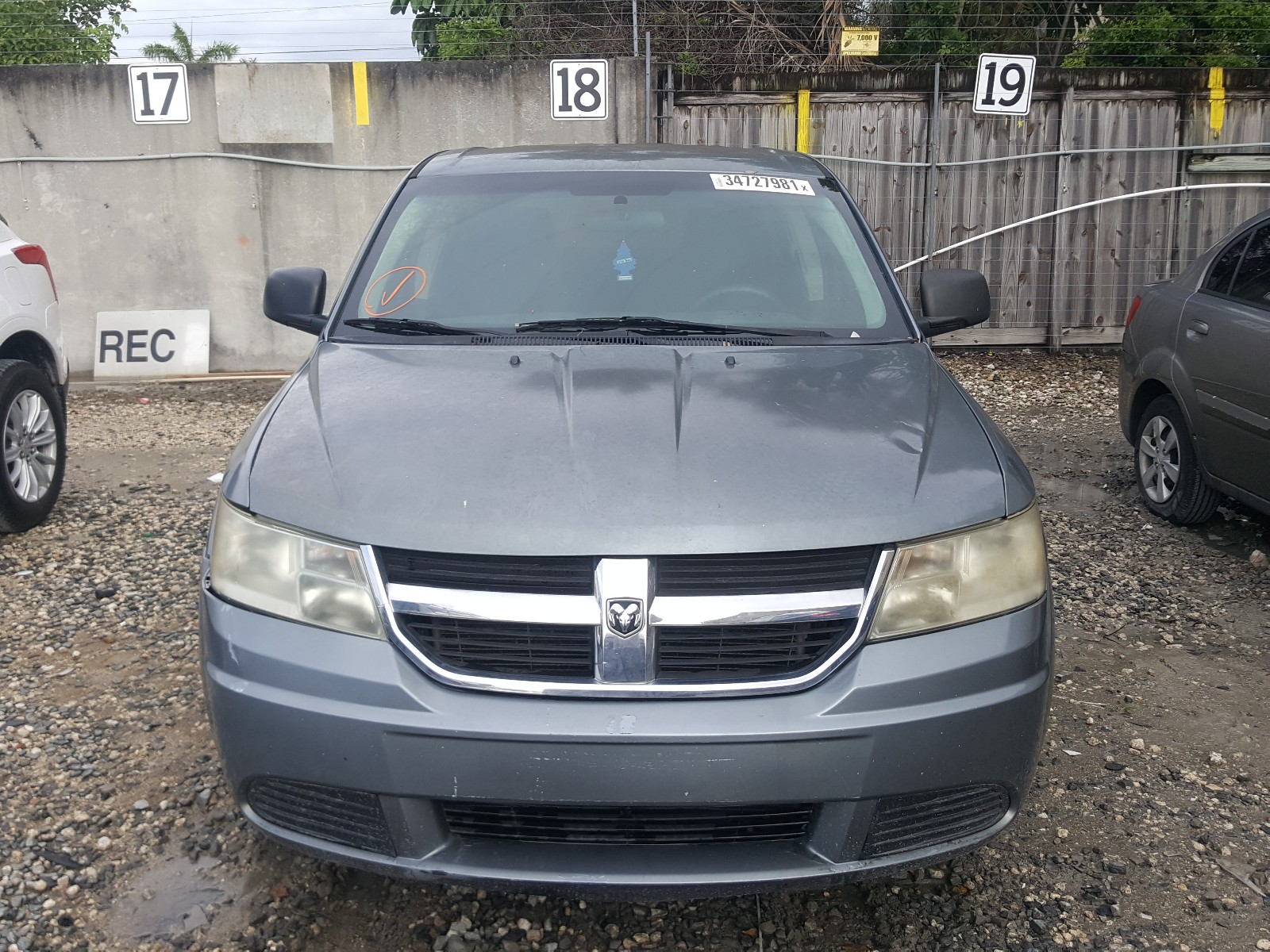 Photo 8 VIN: 3D4PG4FB8AT224599 - DODGE JOURNEY SE 