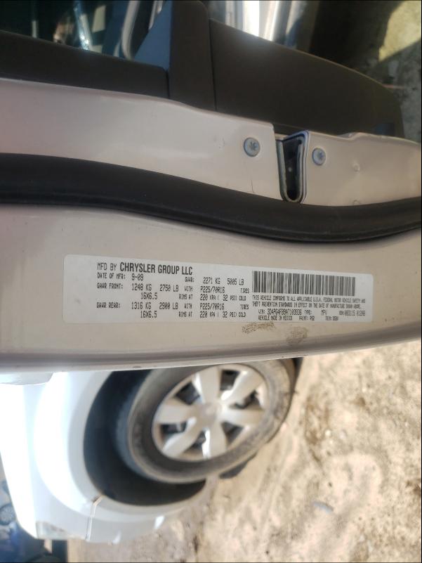 Photo 9 VIN: 3D4PG4FB9AT103936 - DODGE JOURNEY SE 