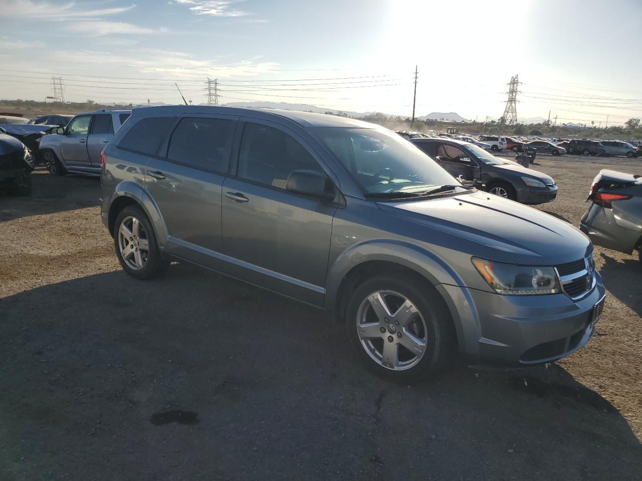 Photo 3 VIN: 3D4PG4FBXAT192965 - DODGE JOURNEY 