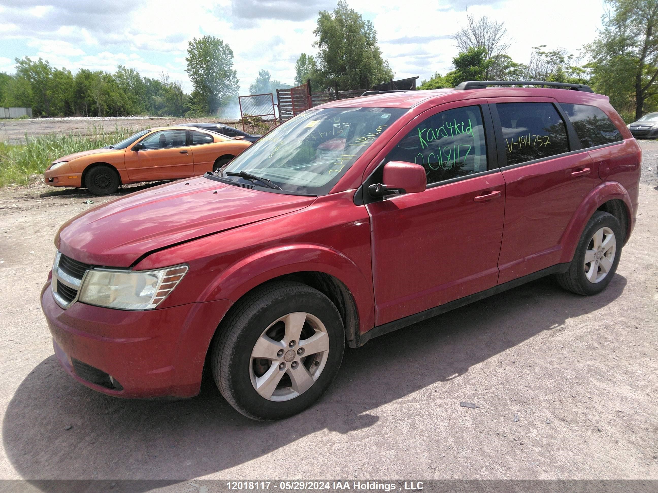 Photo 1 VIN: 3D4PG5FV2AT194757 - DODGE JOURNEY 