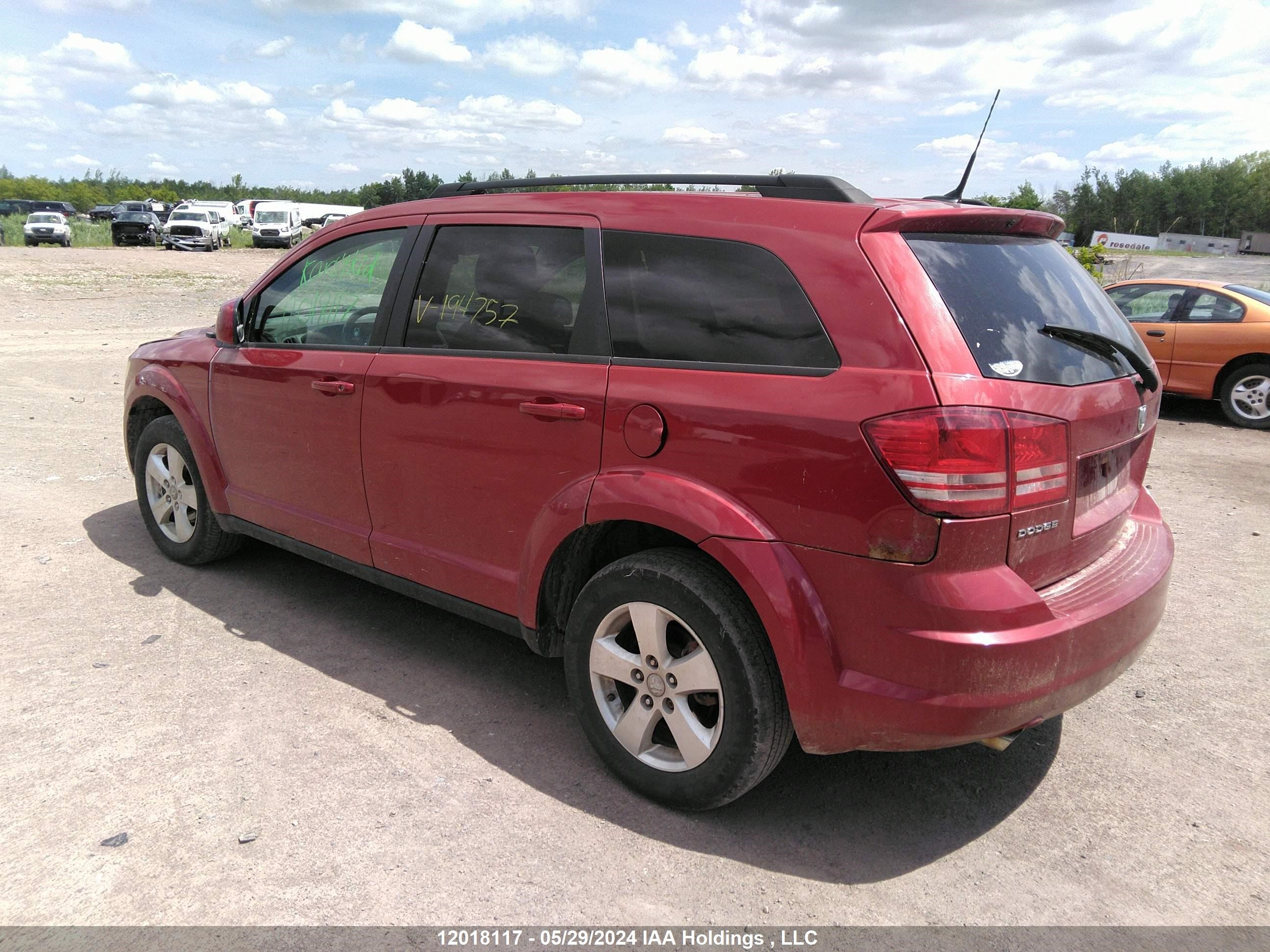 Photo 2 VIN: 3D4PG5FV2AT194757 - DODGE JOURNEY 