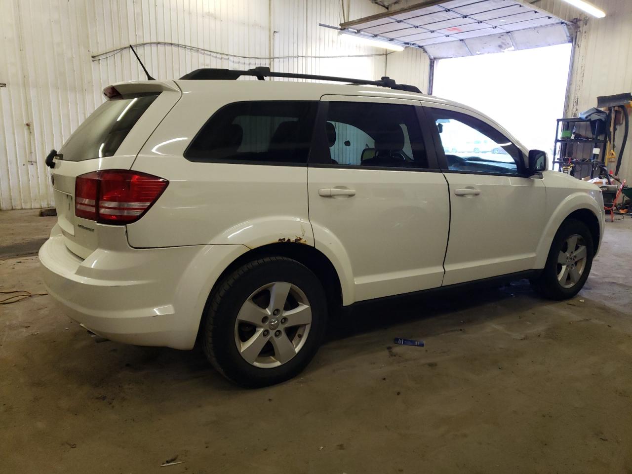 Photo 2 VIN: 3D4PG5FV4AT177765 - DODGE JOURNEY 