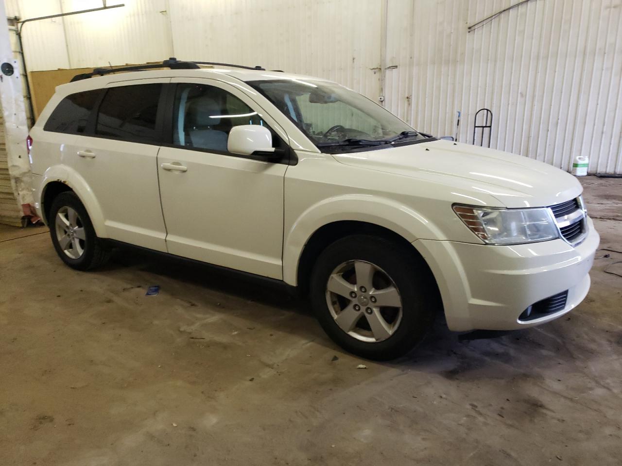 Photo 3 VIN: 3D4PG5FV4AT177765 - DODGE JOURNEY 