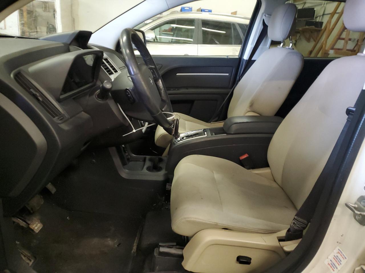 Photo 6 VIN: 3D4PG5FV4AT177765 - DODGE JOURNEY 