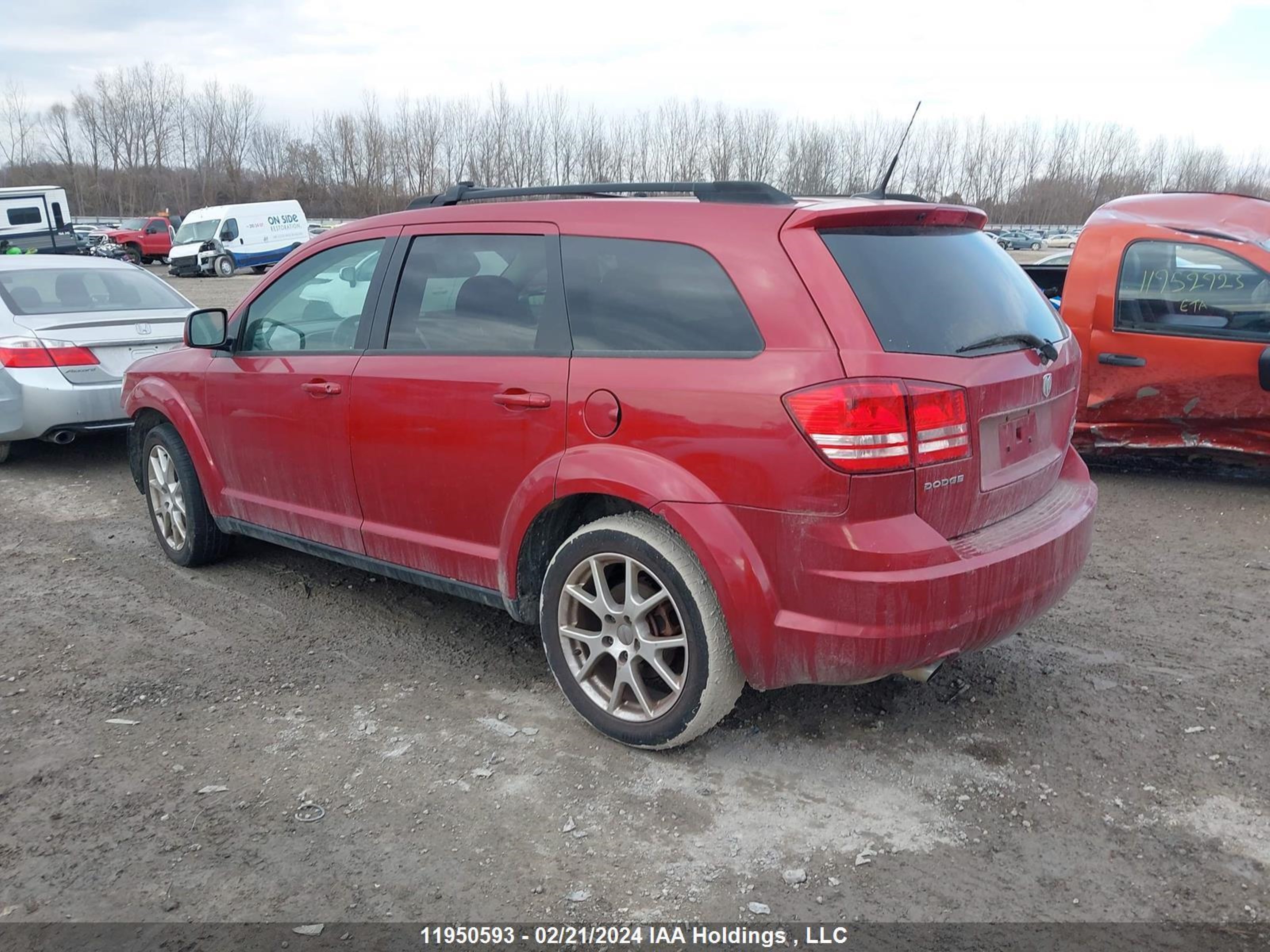 Photo 2 VIN: 3D4PG5FV7AT201928 - DODGE JOURNEY 