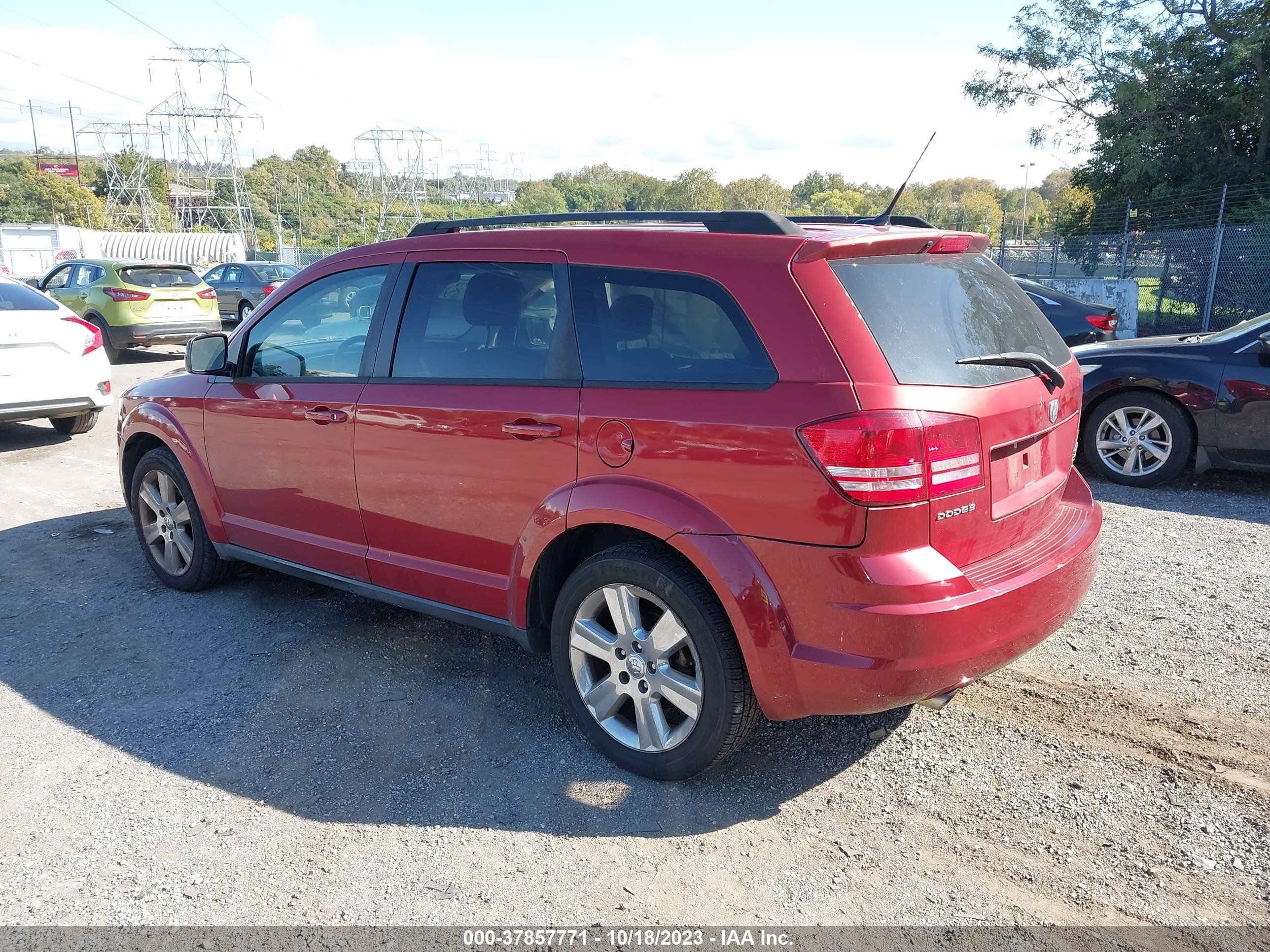 Photo 2 VIN: 3D4PG5FV9AT197333 - DODGE JOURNEY 