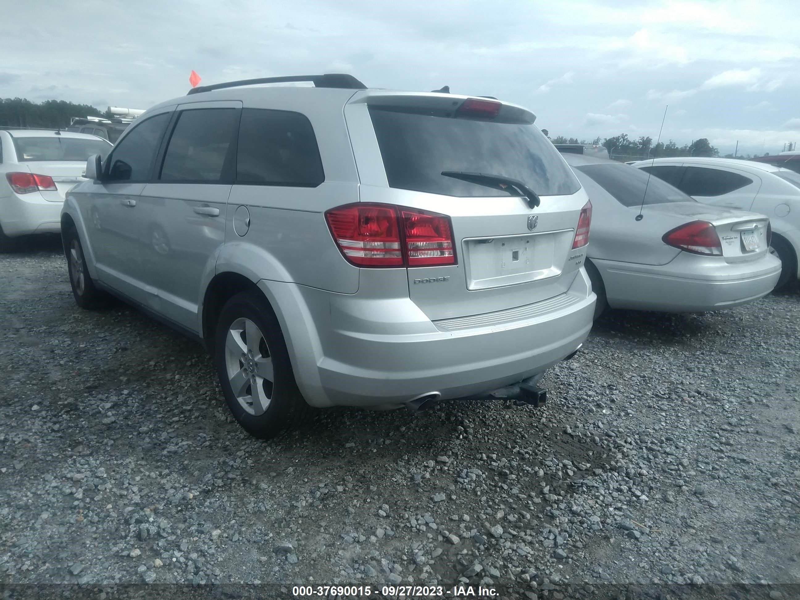 Photo 2 VIN: 3D4PG5FVXAT236267 - DODGE JOURNEY 