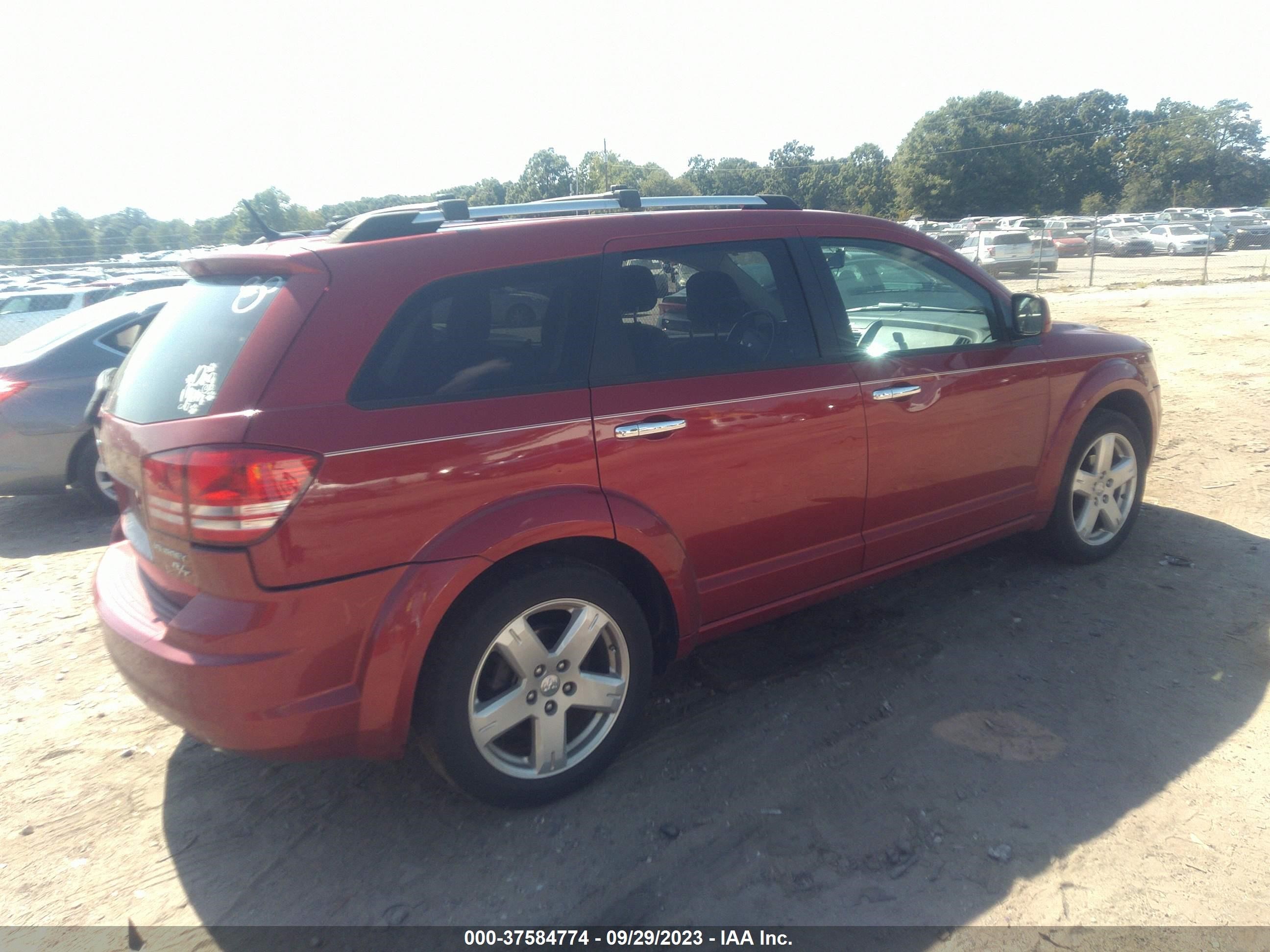 Photo 3 VIN: 3D4PG9FV2AT227375 - DODGE JOURNEY 