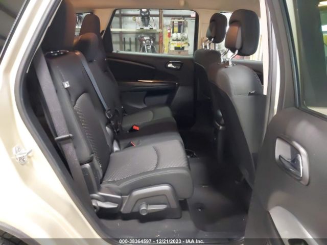 Photo 7 VIN: 3D4PH1FG2BT561326 - DODGE JOURNEY 