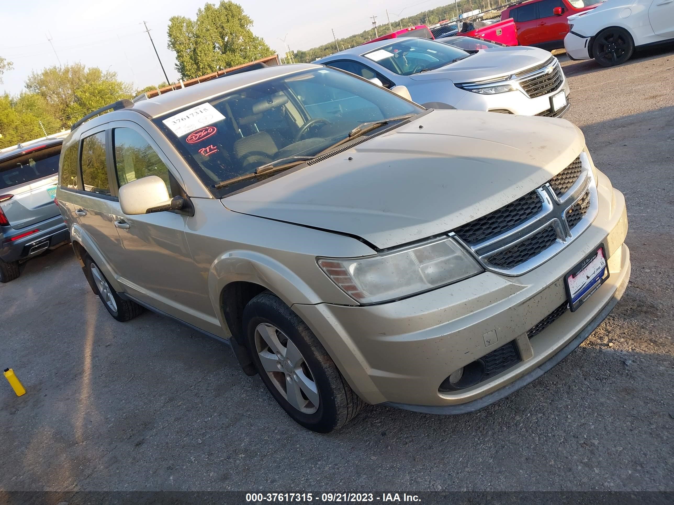 Photo 0 VIN: 3D4PH1FG4BT502262 - DODGE JOURNEY 