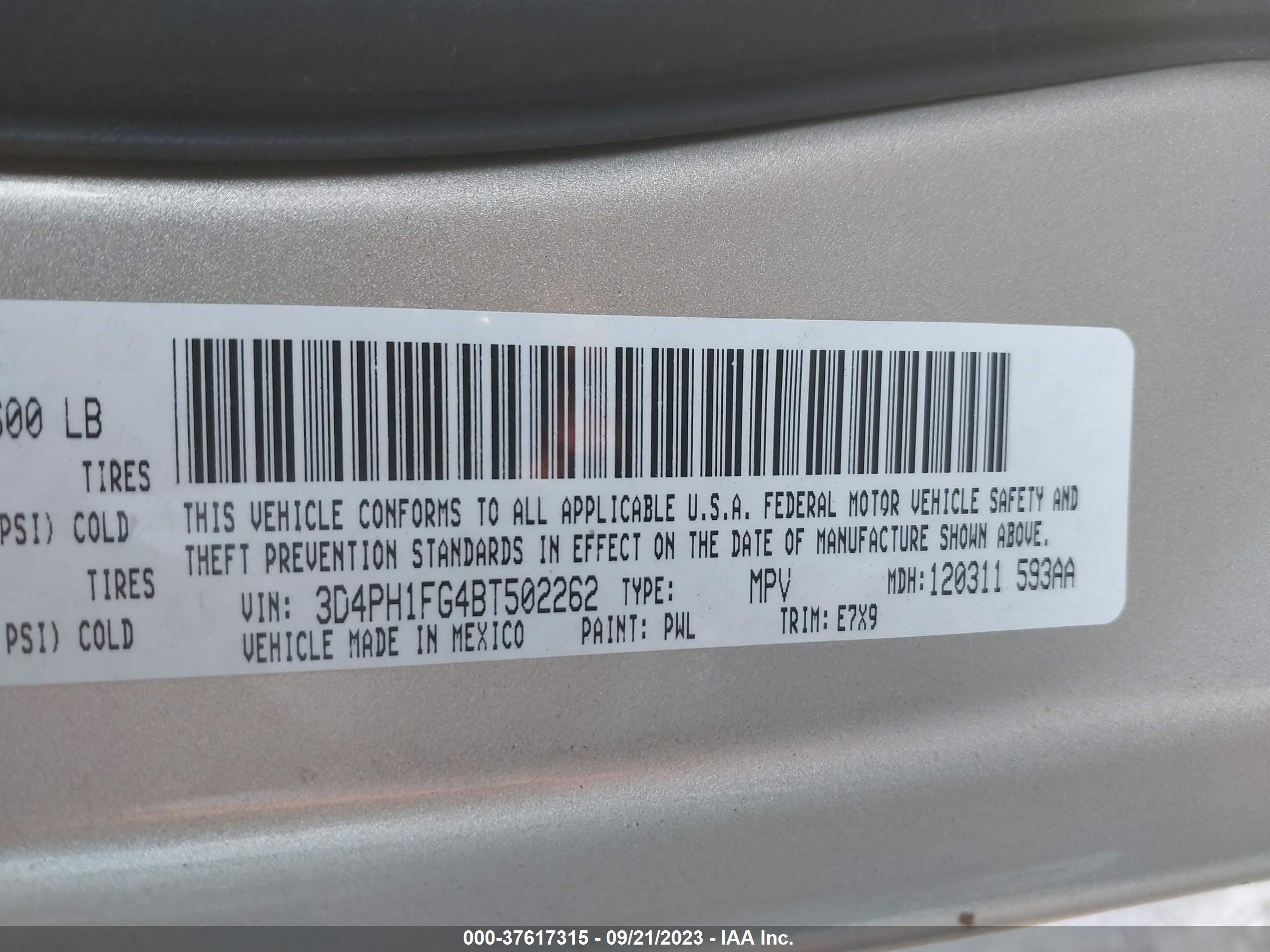 Photo 8 VIN: 3D4PH1FG4BT502262 - DODGE JOURNEY 