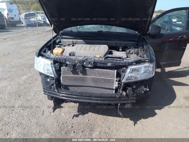 Photo 5 VIN: 3D4PH1FG8BT516830 - DODGE JOURNEY 