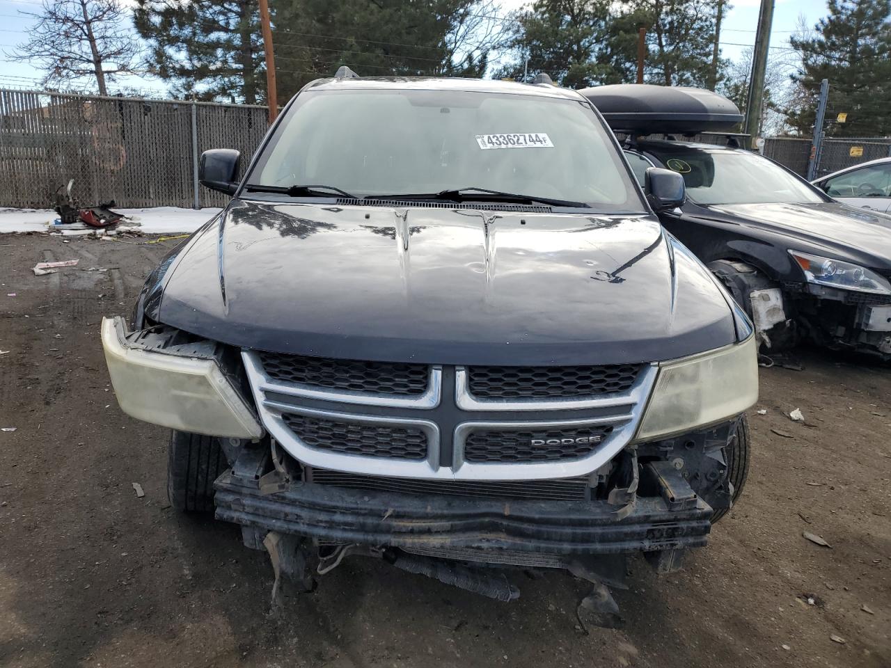 Photo 4 VIN: 3D4PH1FGXBT517297 - DODGE JOURNEY 