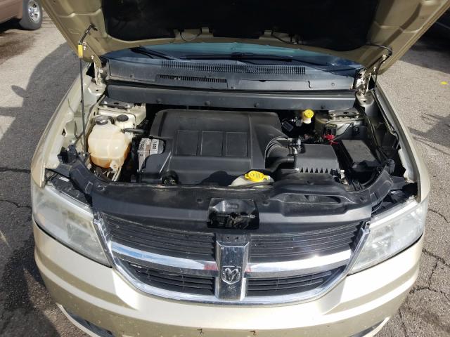 Photo 6 VIN: 3D4PH5FV3AT138713 - DODGE JOURNEY SX 