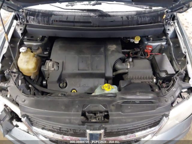 Photo 9 VIN: 3D4PH5FV7AT122420 - DODGE JOURNEY SX 